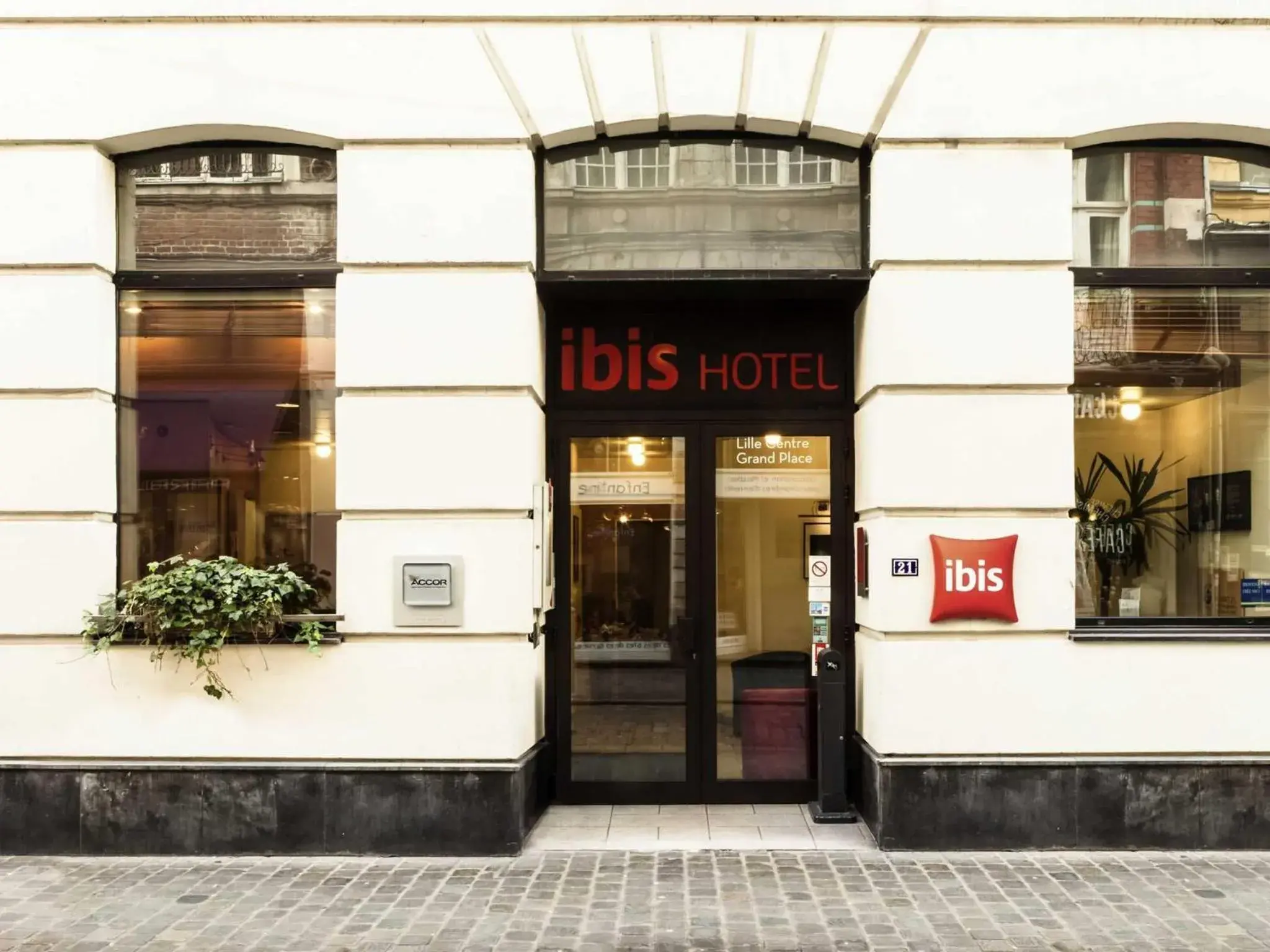 Property building in ibis Lille Centre Grand Place Property building in ibis Lille Centre Grand Place