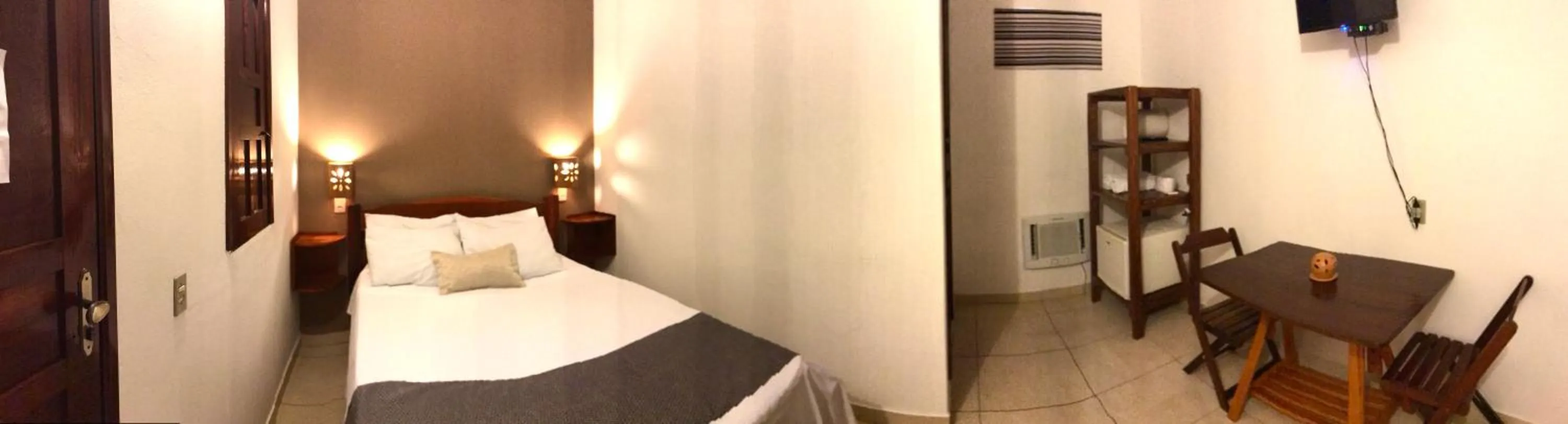 Photo of the whole room in Pousada Ilha do Encanto