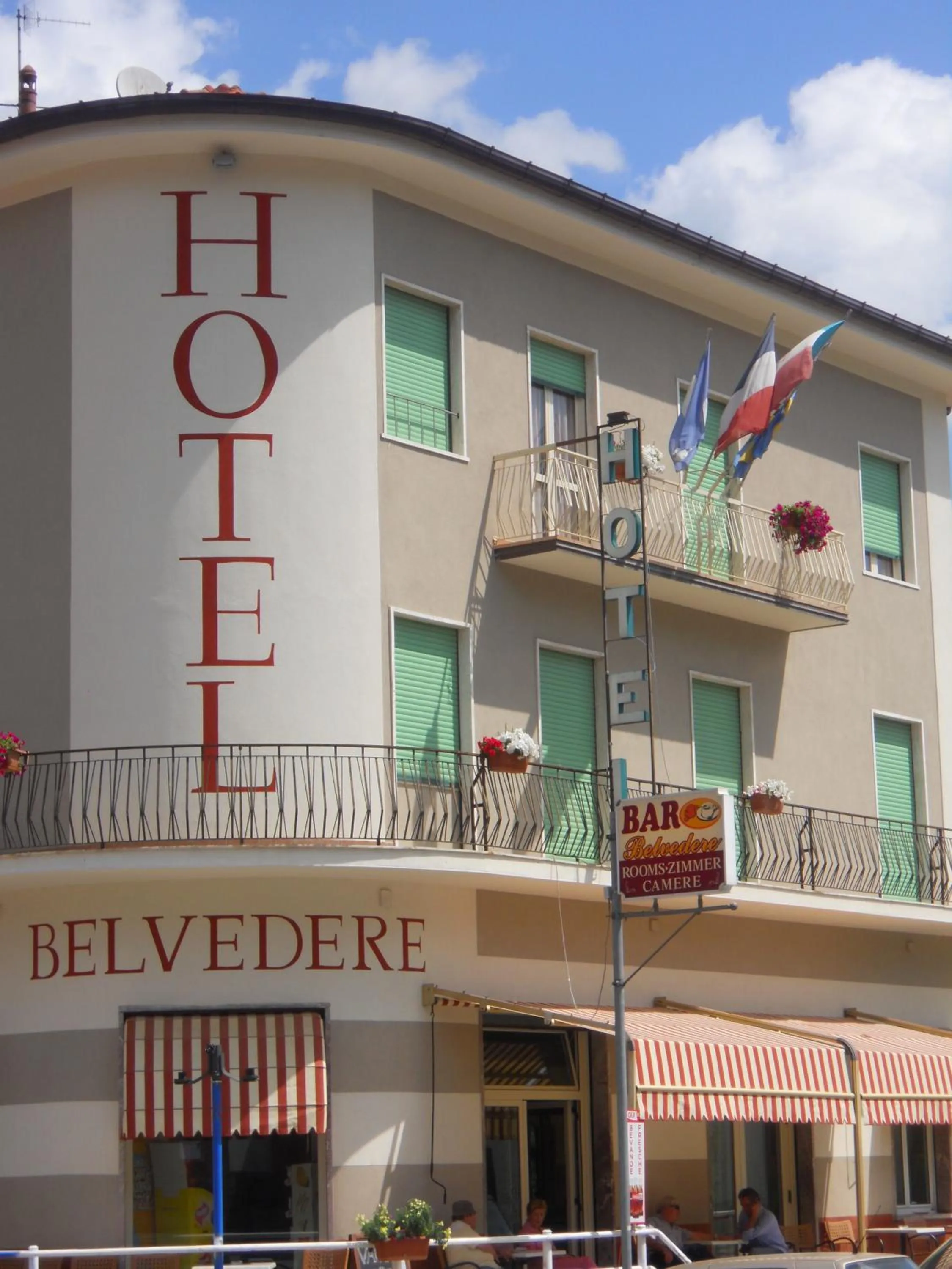 Facade/entrance in Albergo Belvedere