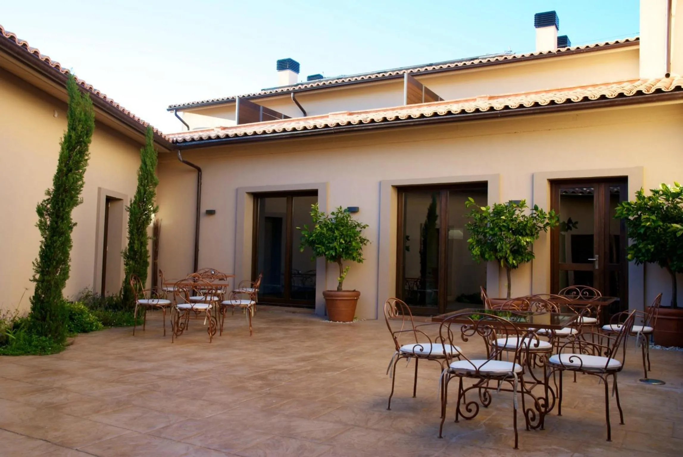 Patio in Hotel Villa Monter
