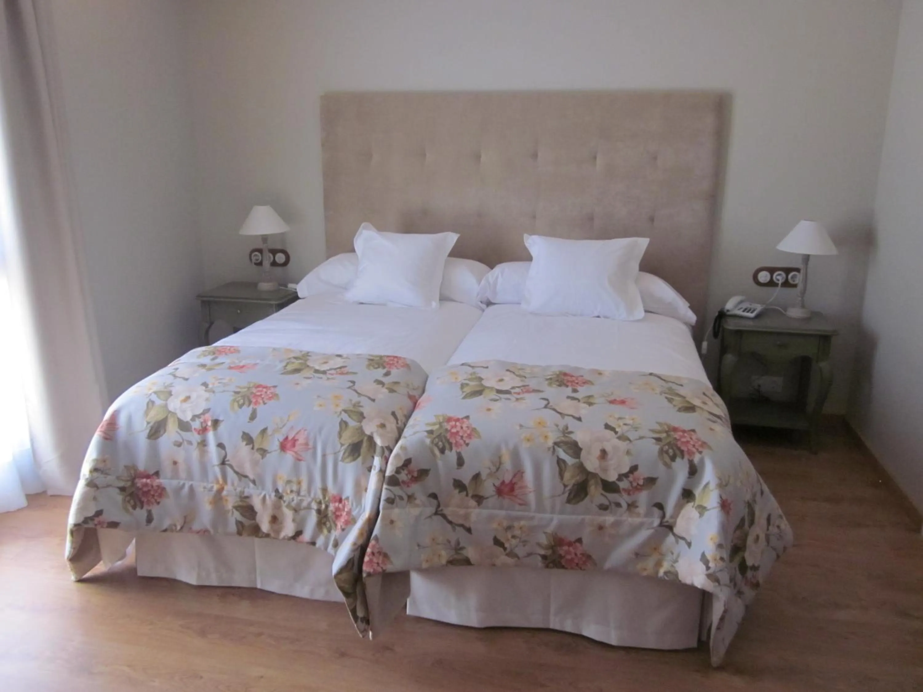 Bed in Hotel Villa Monter
