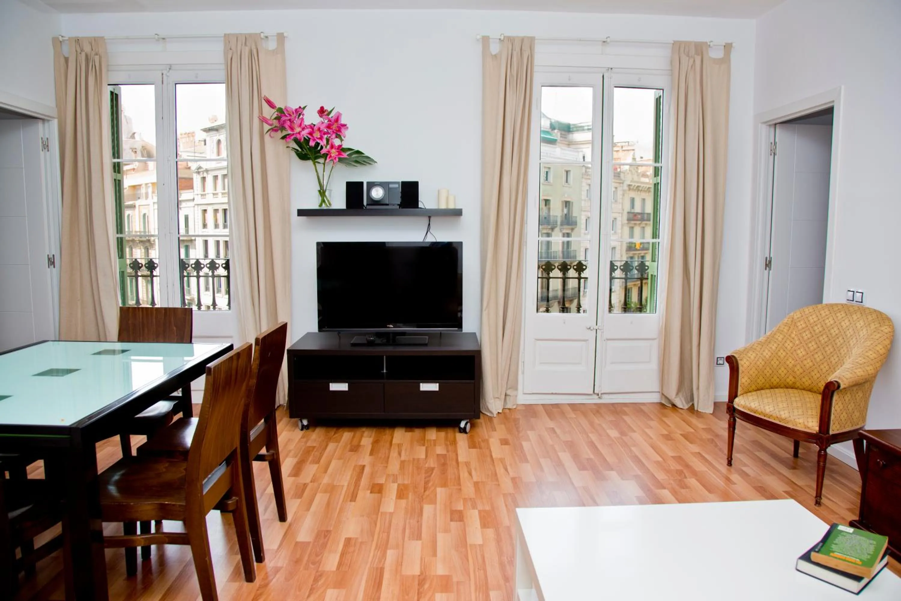 Claris Apartments