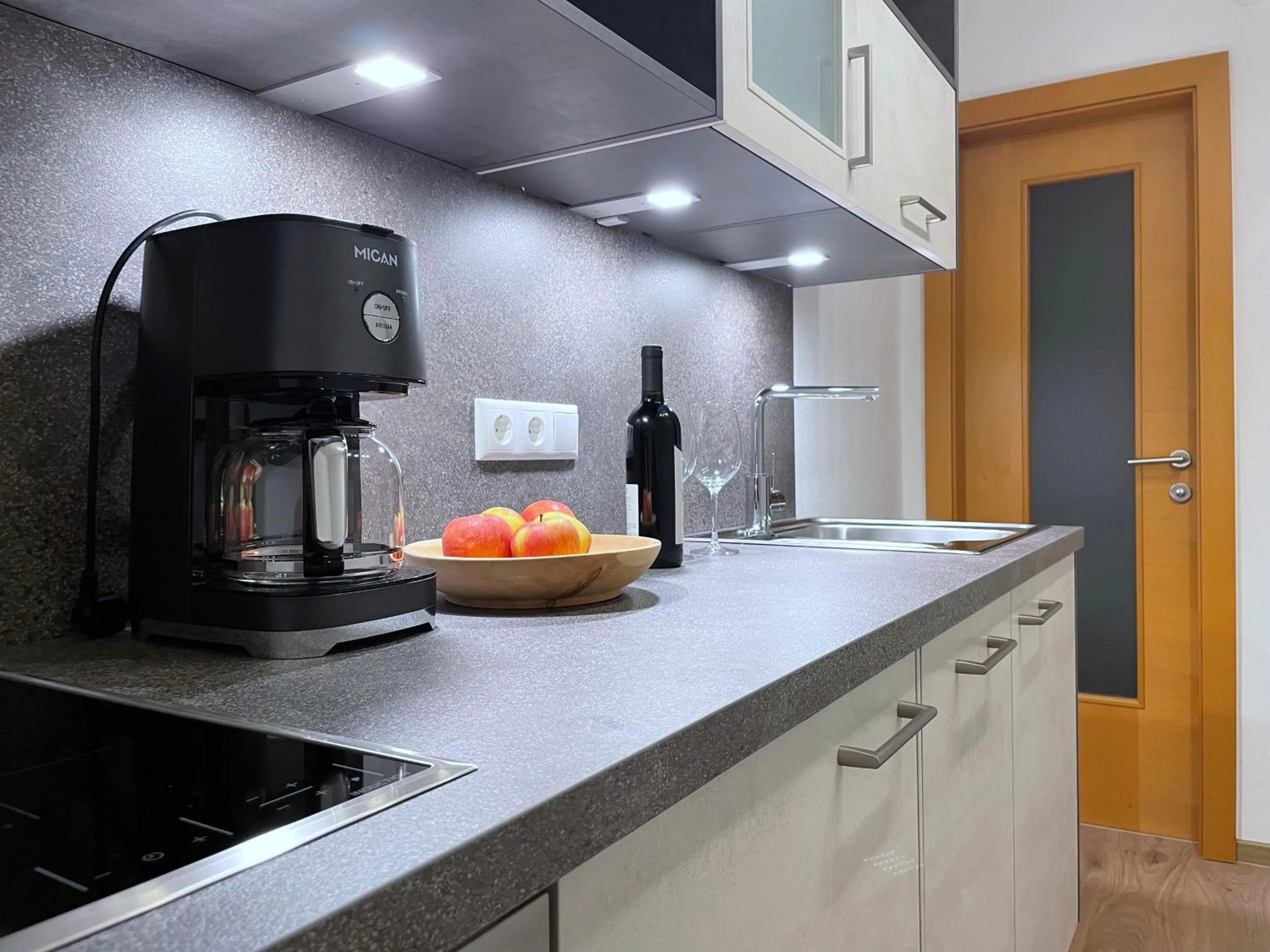 kitchen in Hotel & Suites Glück Auf