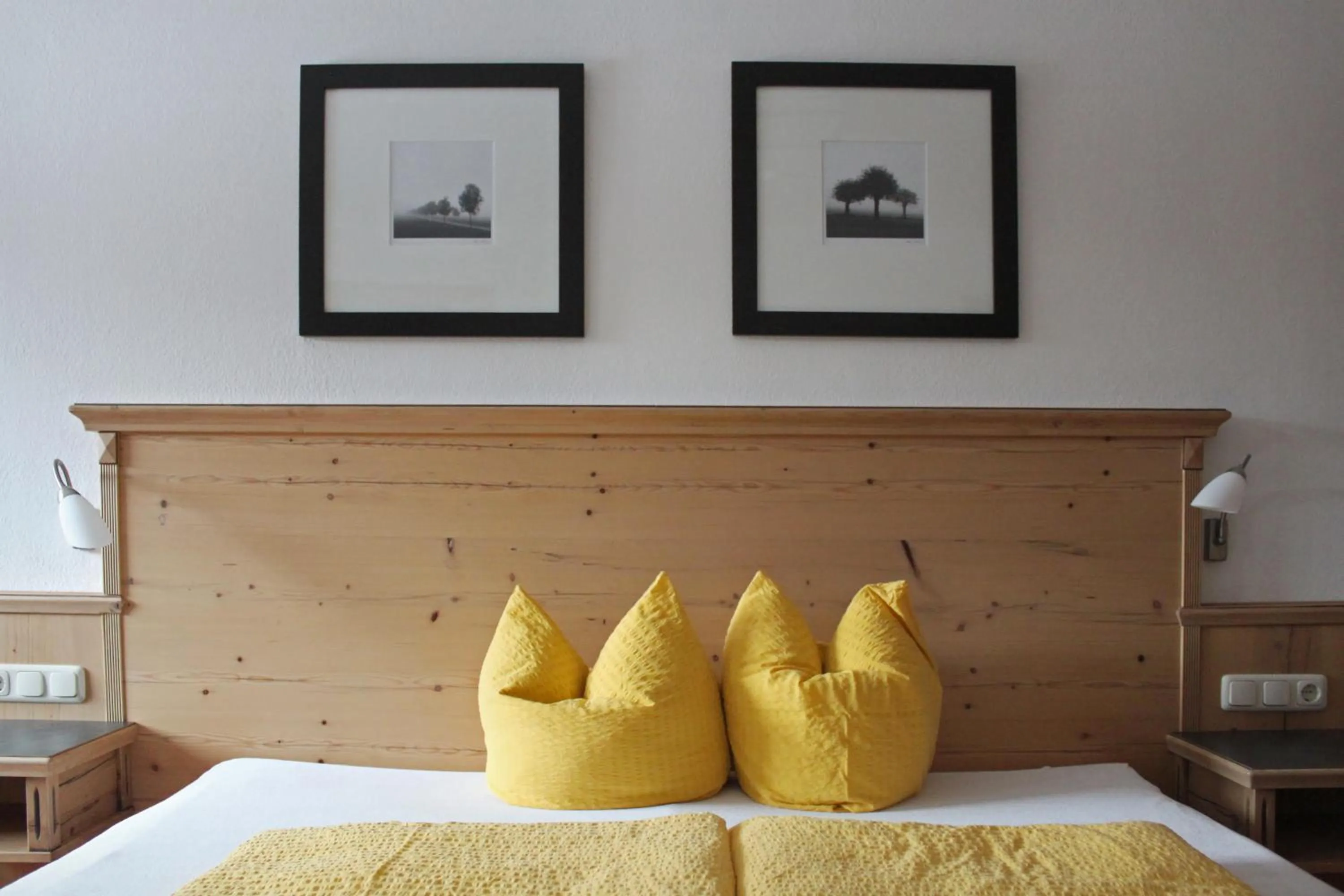 Bedroom, Bed in Hotel & Suites Glück Auf