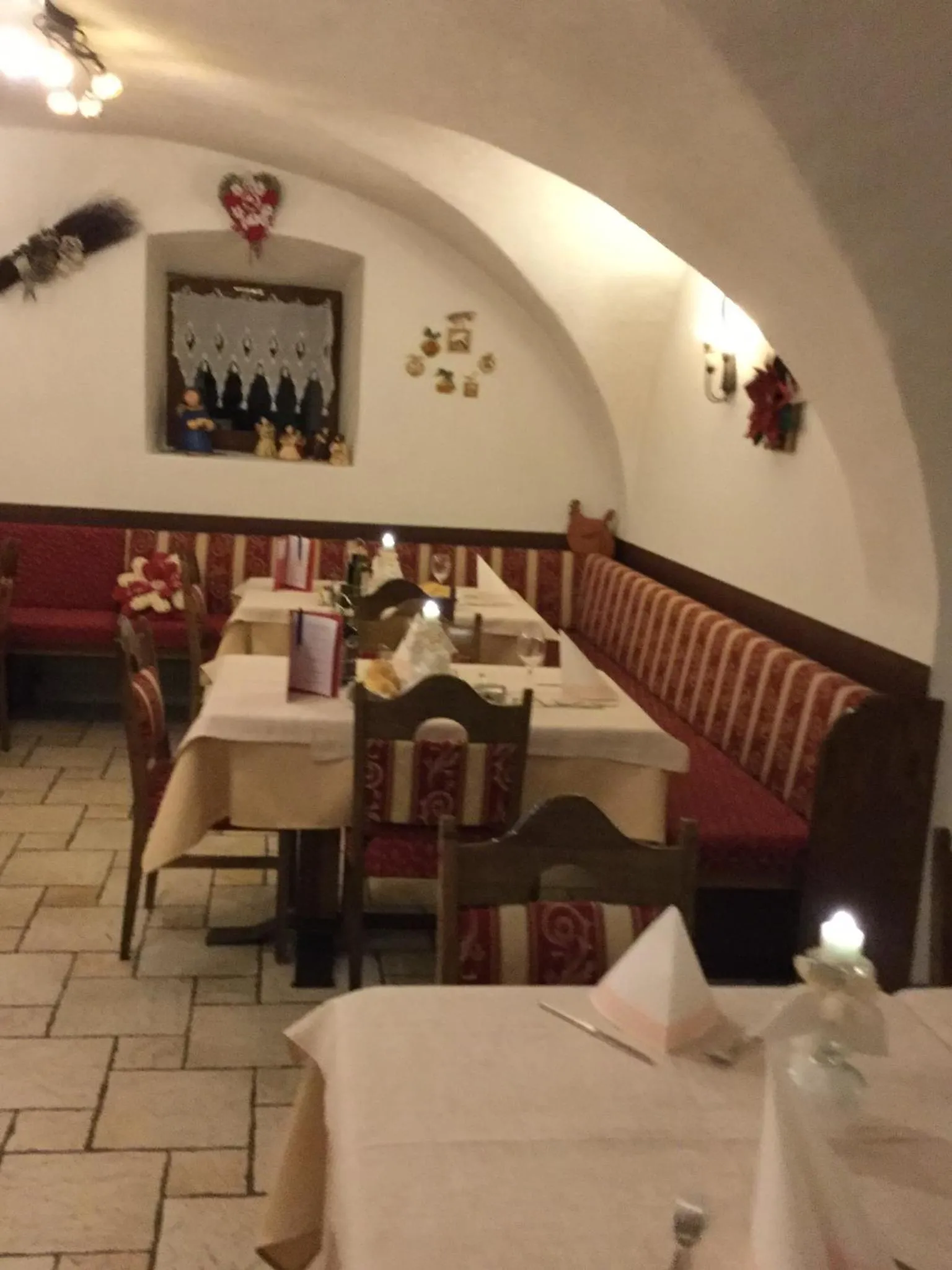 Garni Val Udai