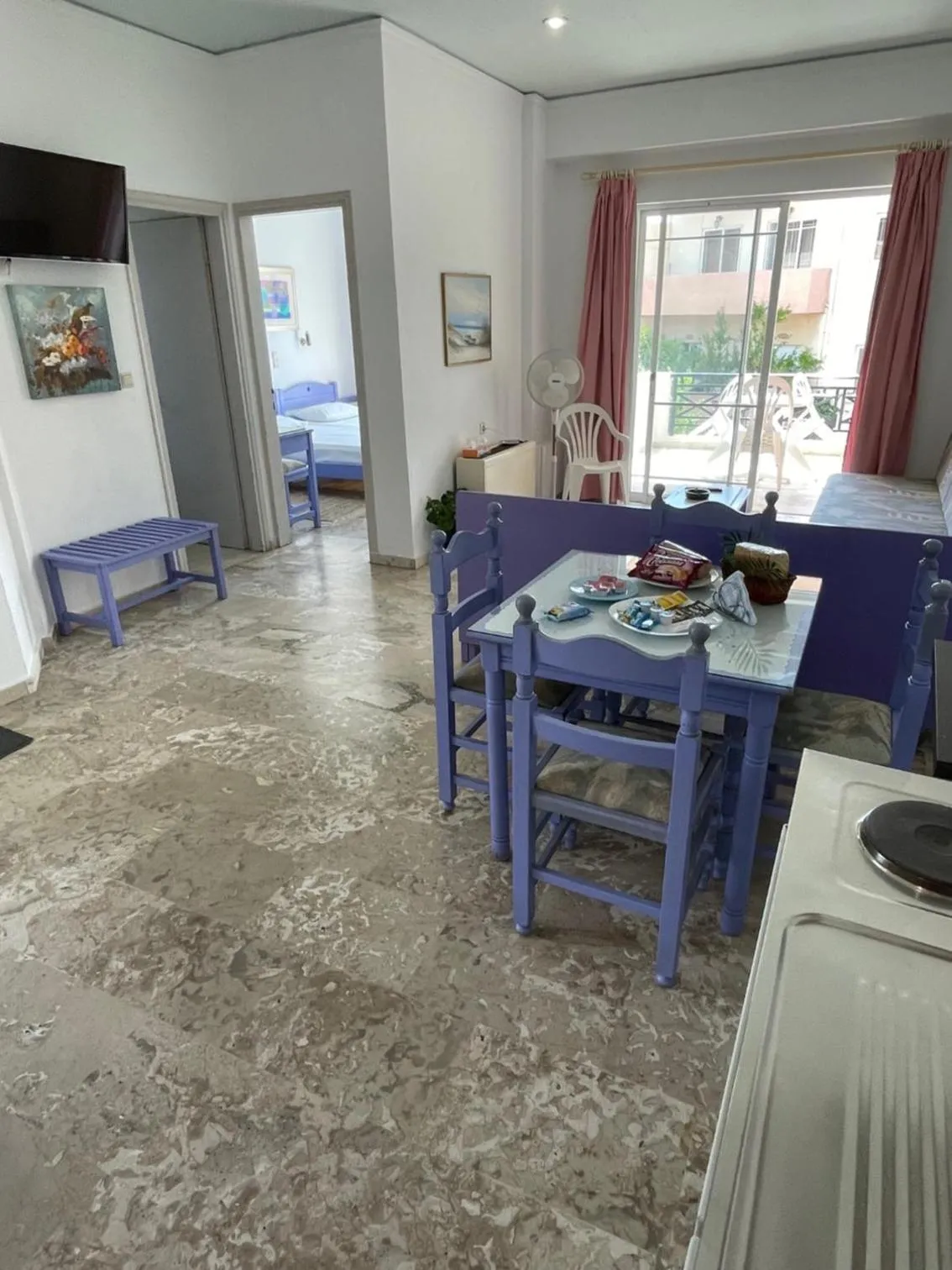 Doreen Suites