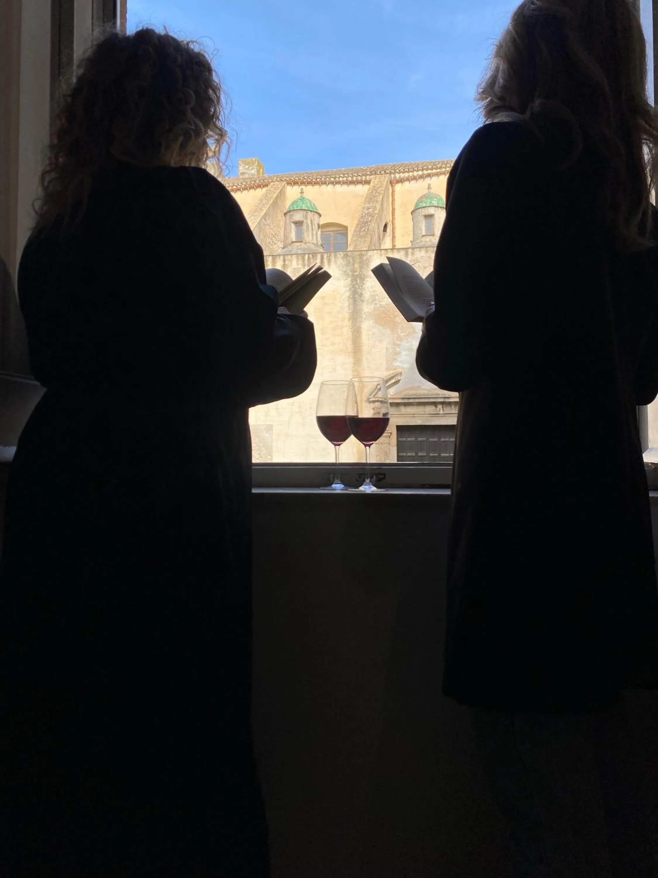 People in Le 5 Torri