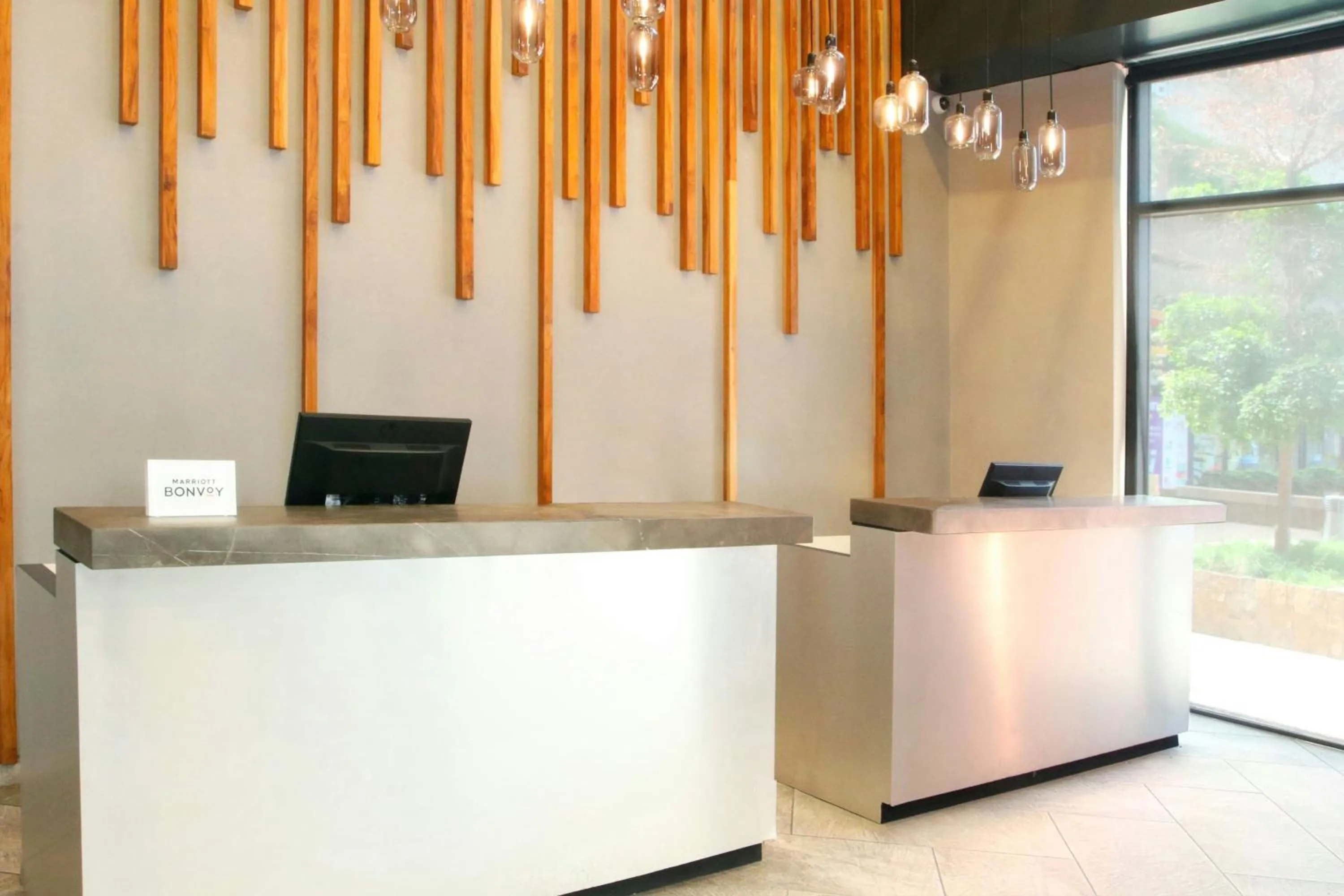 Lobby or reception in City Express Plus by Marriott Tampico