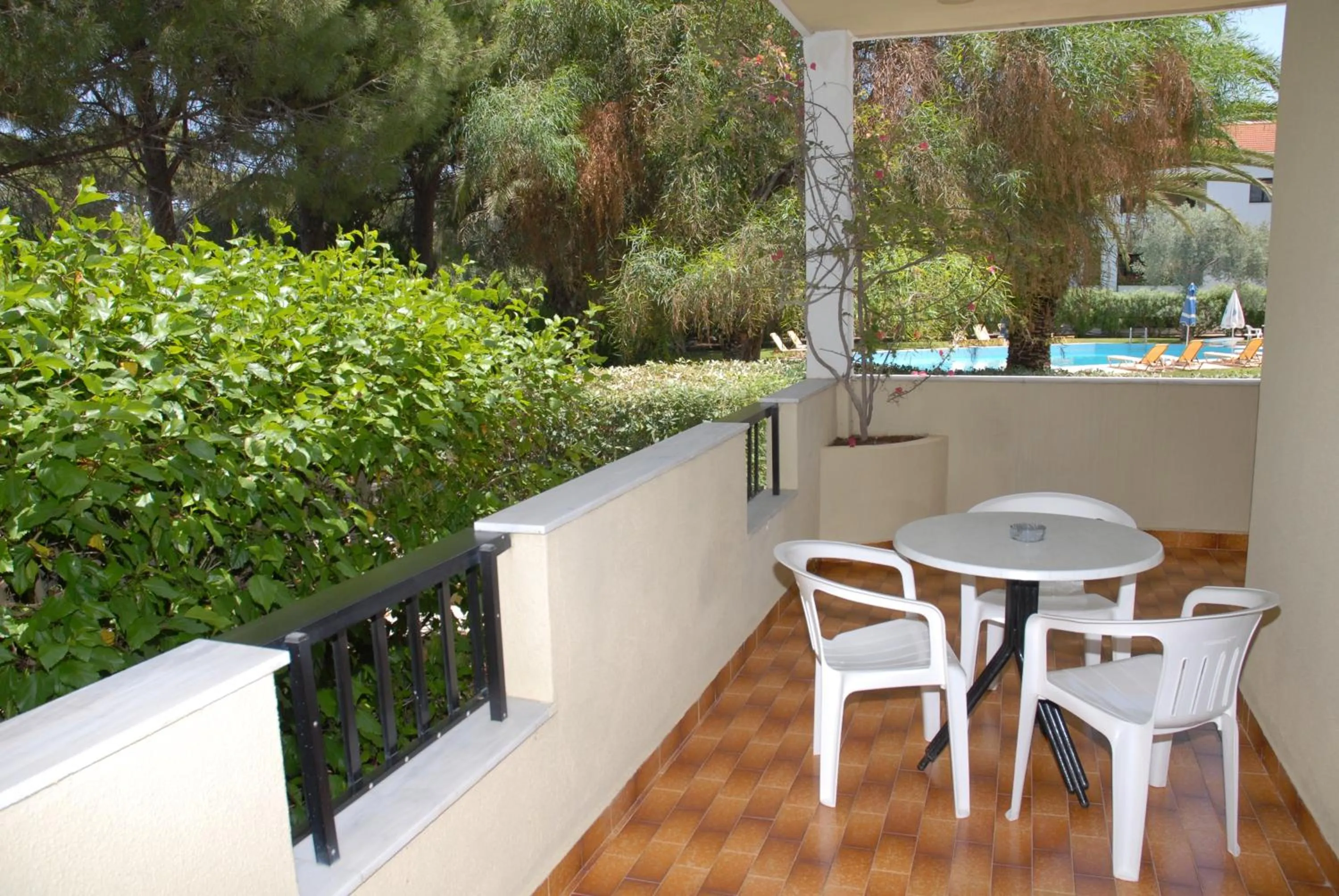 Balcony/Terrace in Niki Hotel Apartments