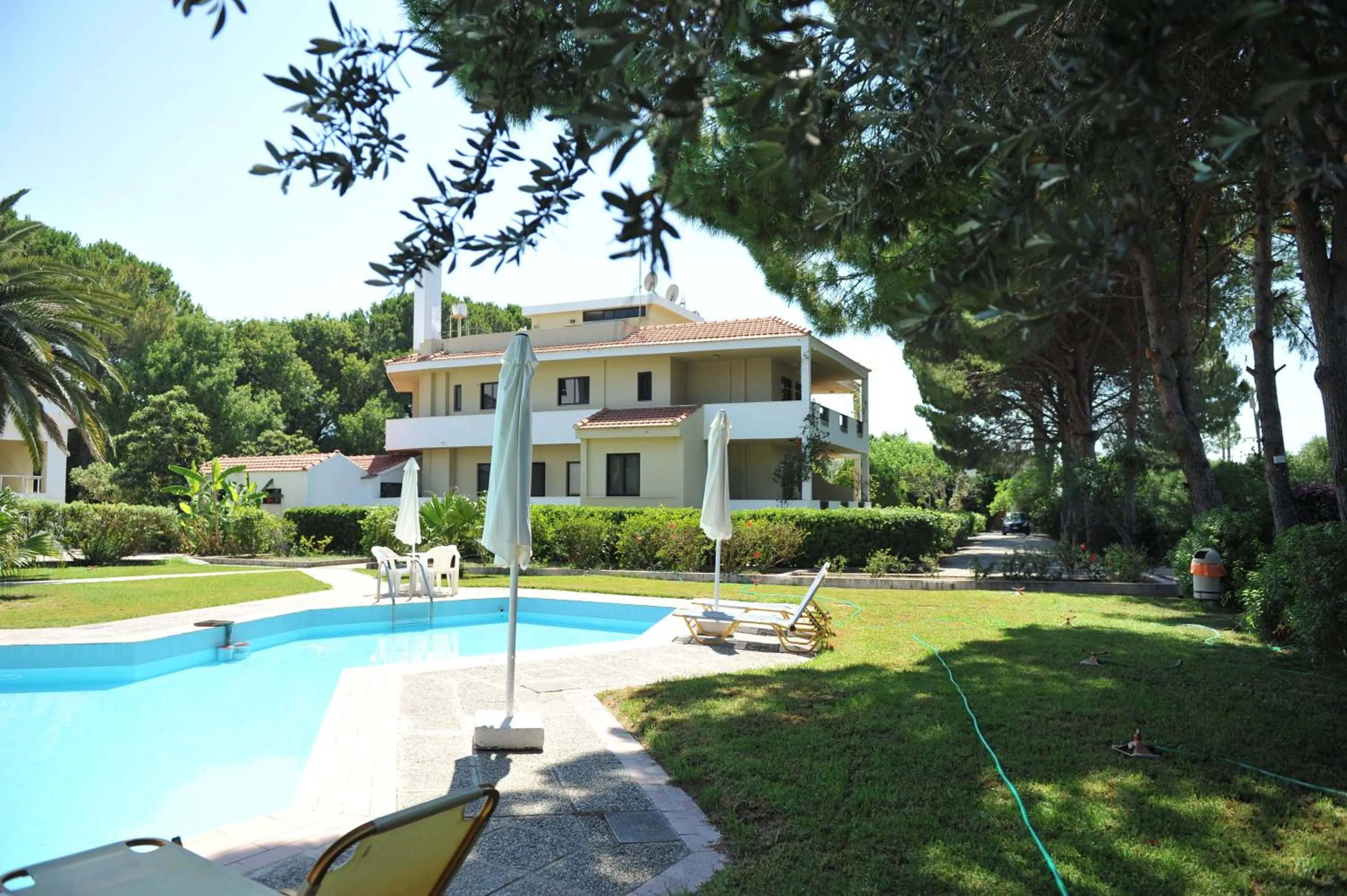 Day in Niki Hotel Apartments