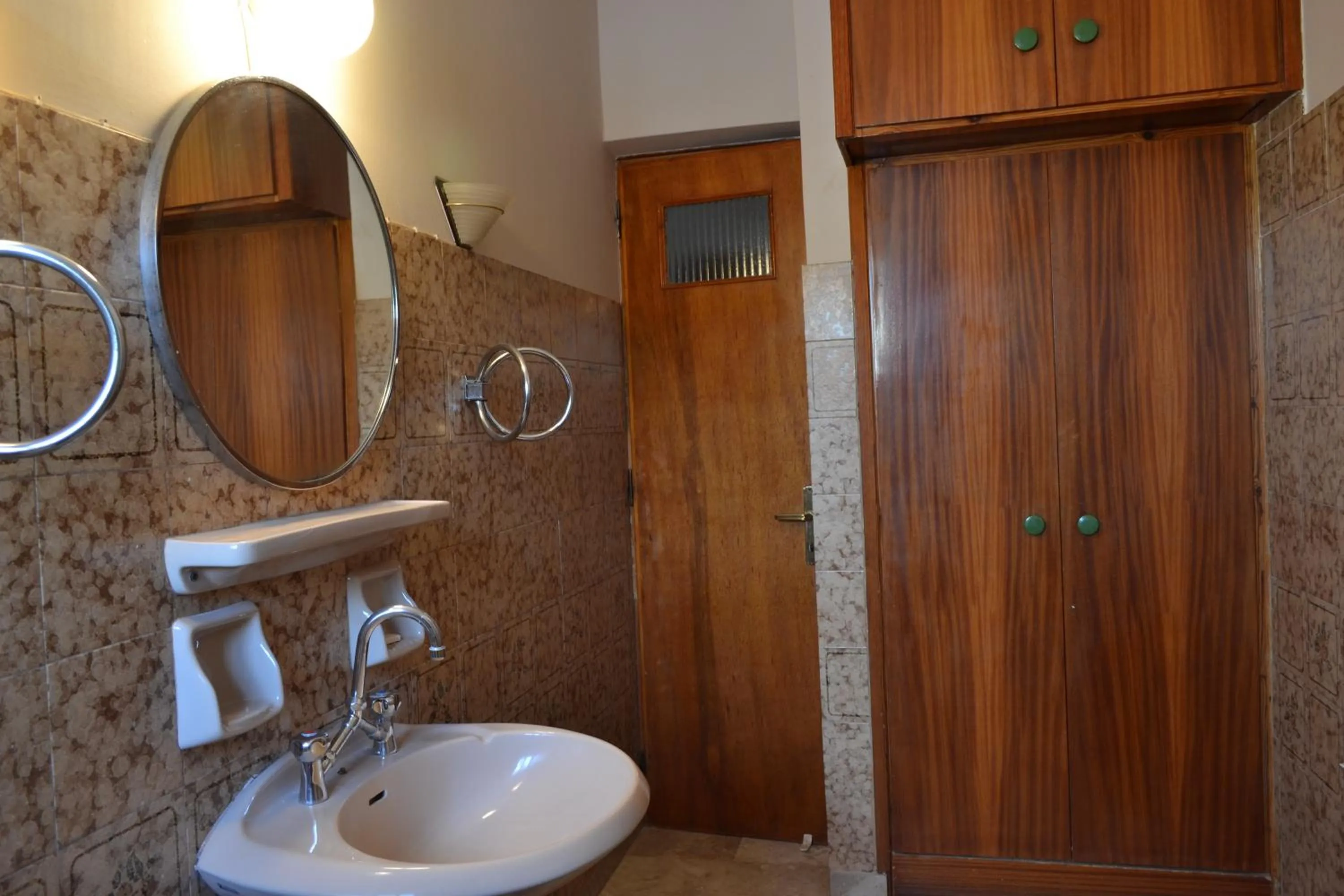 Toilet in Oniro Apartments