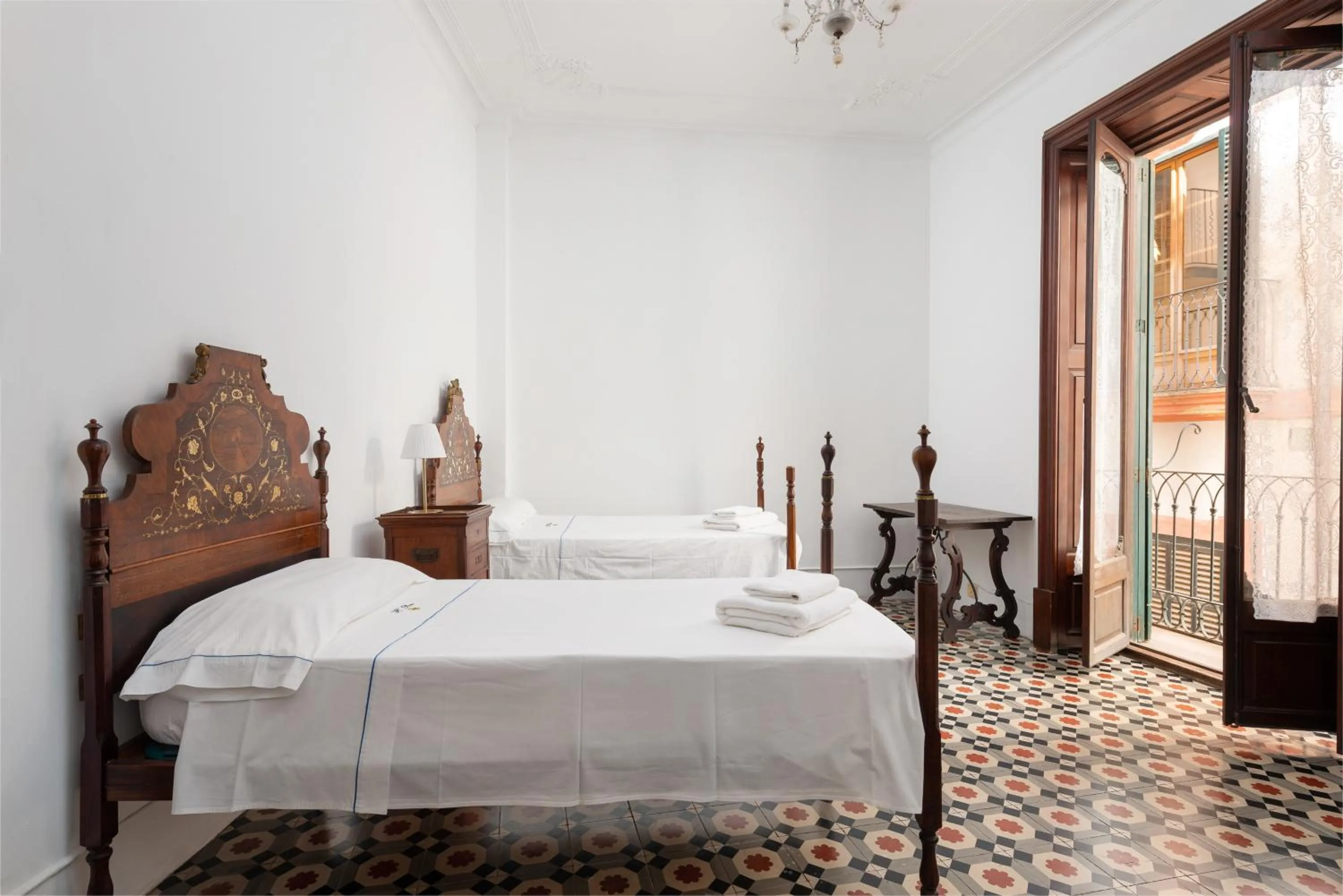 Photo of the whole room, Bed in Hostal Pons