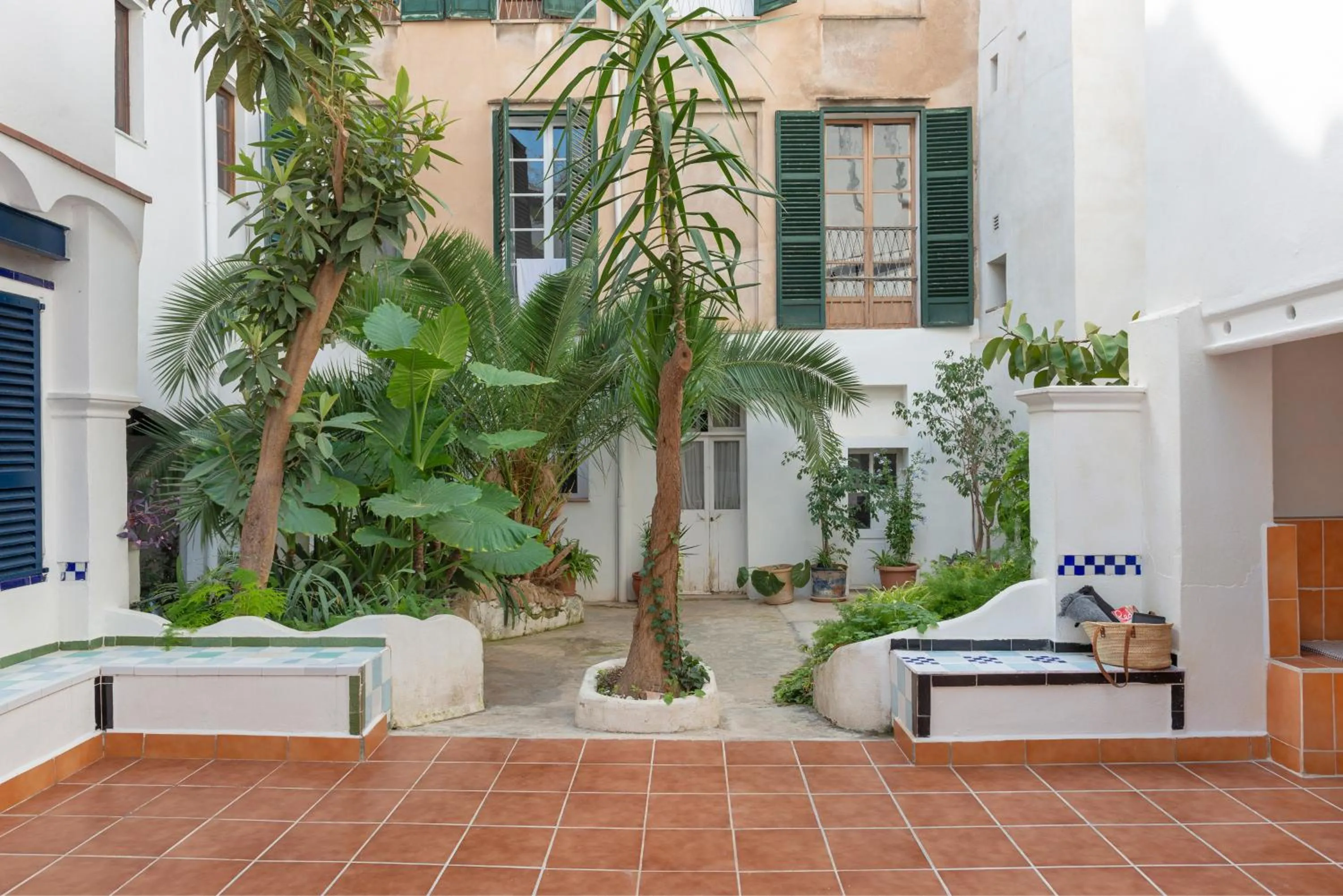 Patio in Hostal Pons