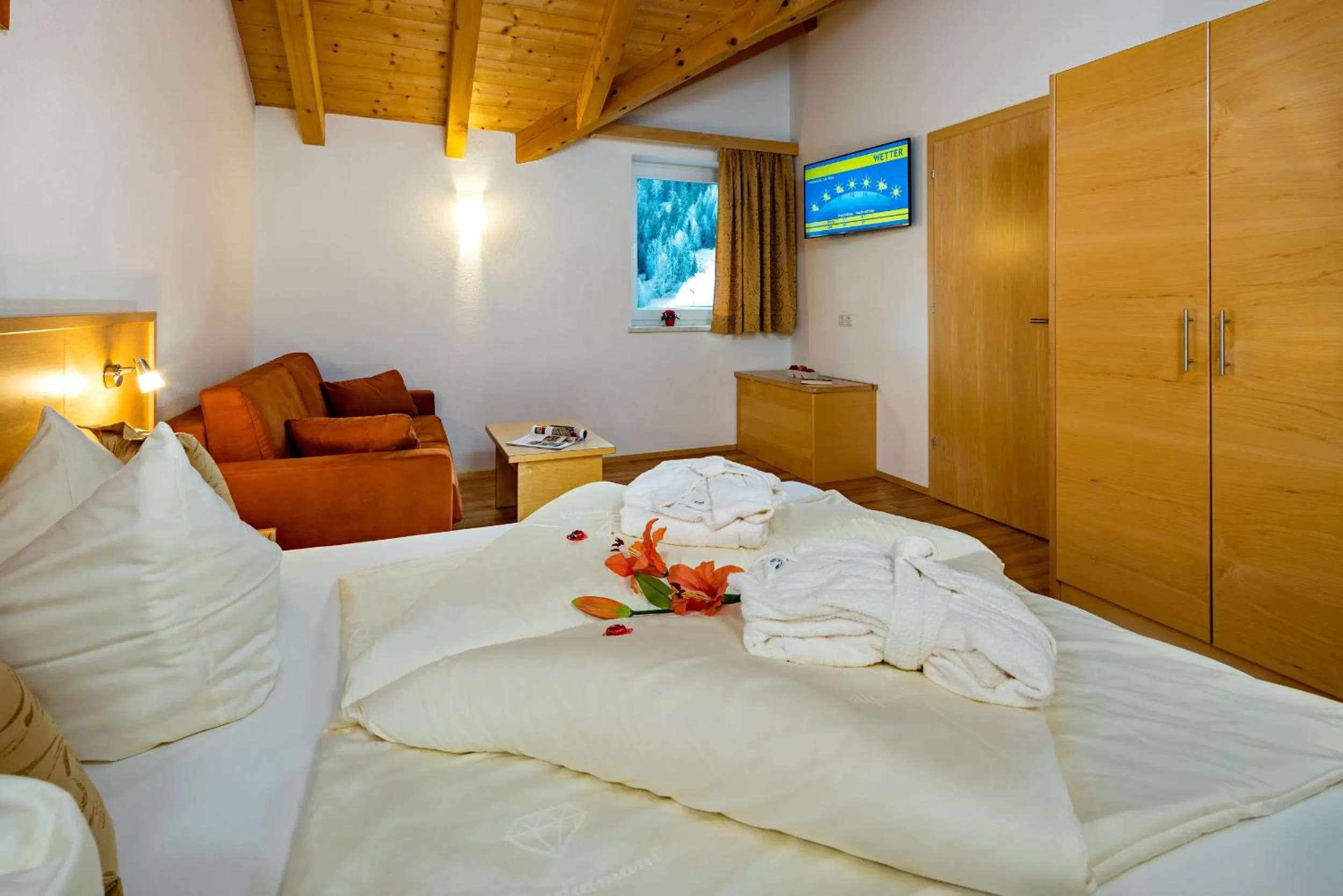 Bed in Aparthotel Alpendiamant Serfaus Wachter GmbH