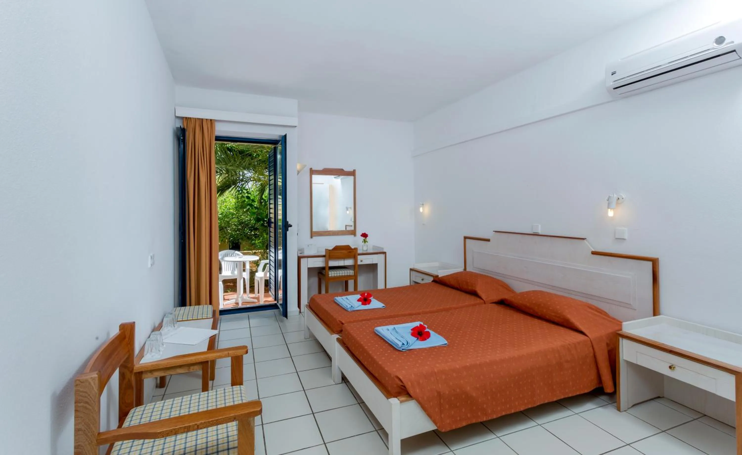 TV and multimedia in Dessole Dolphin Bay - All Inclusive