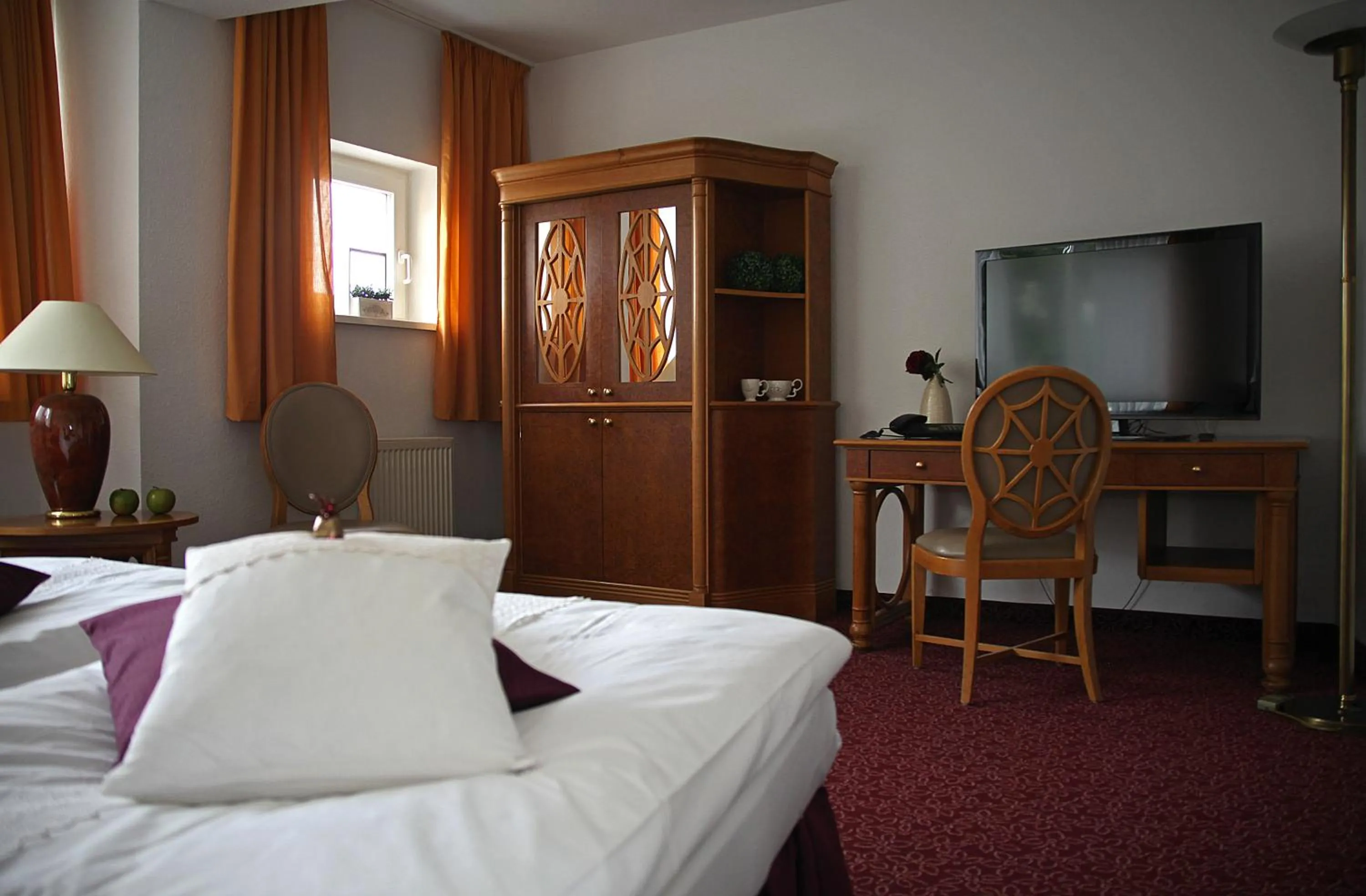 Photo of the whole room in Hotel Antares