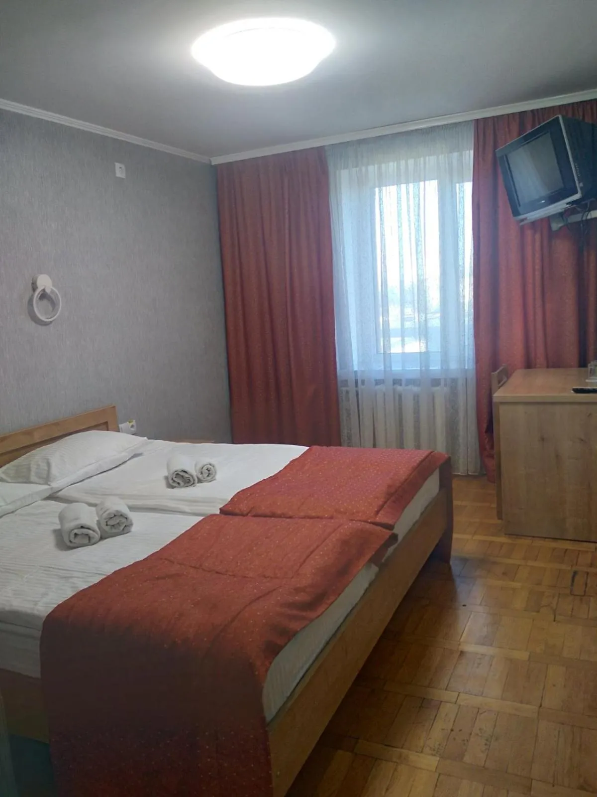 Bed in Hotel Tourist