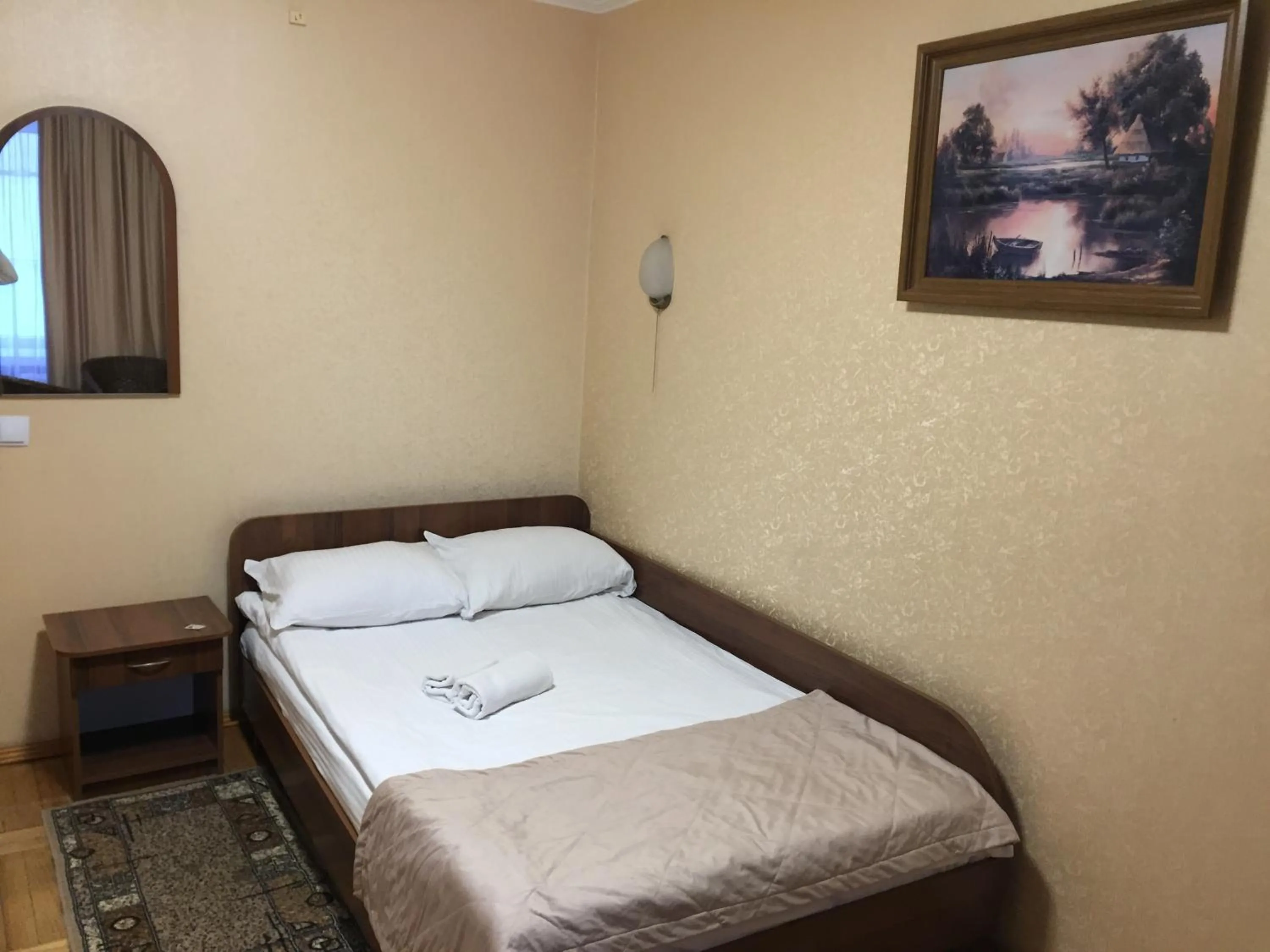 Bed in Hotel Tourist