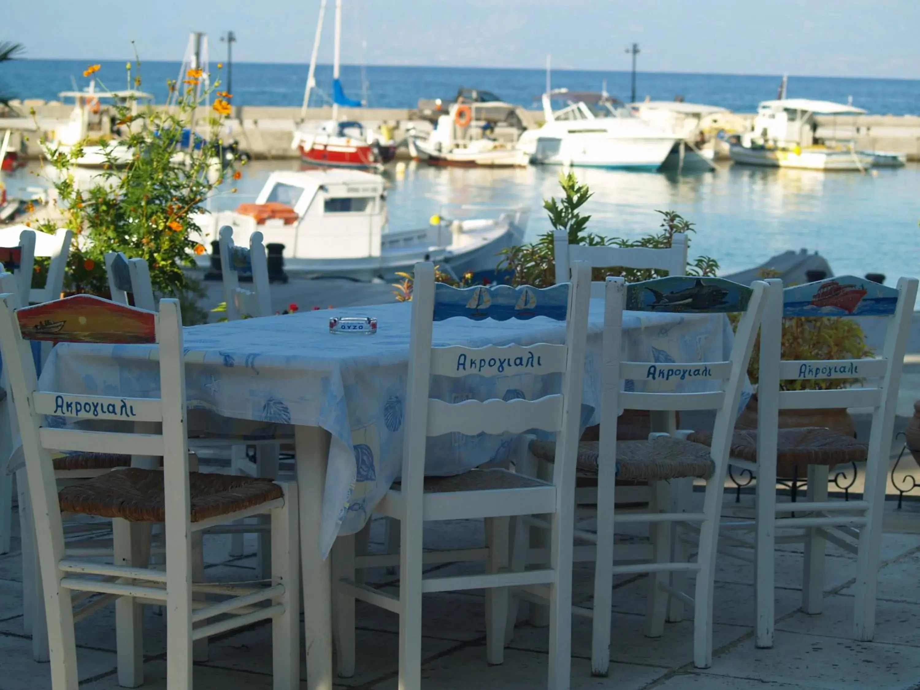 Restaurant/places to eat in Akroyali Hotel & Villas Restaurant/places to eat in Akroyali Hotel & Villas