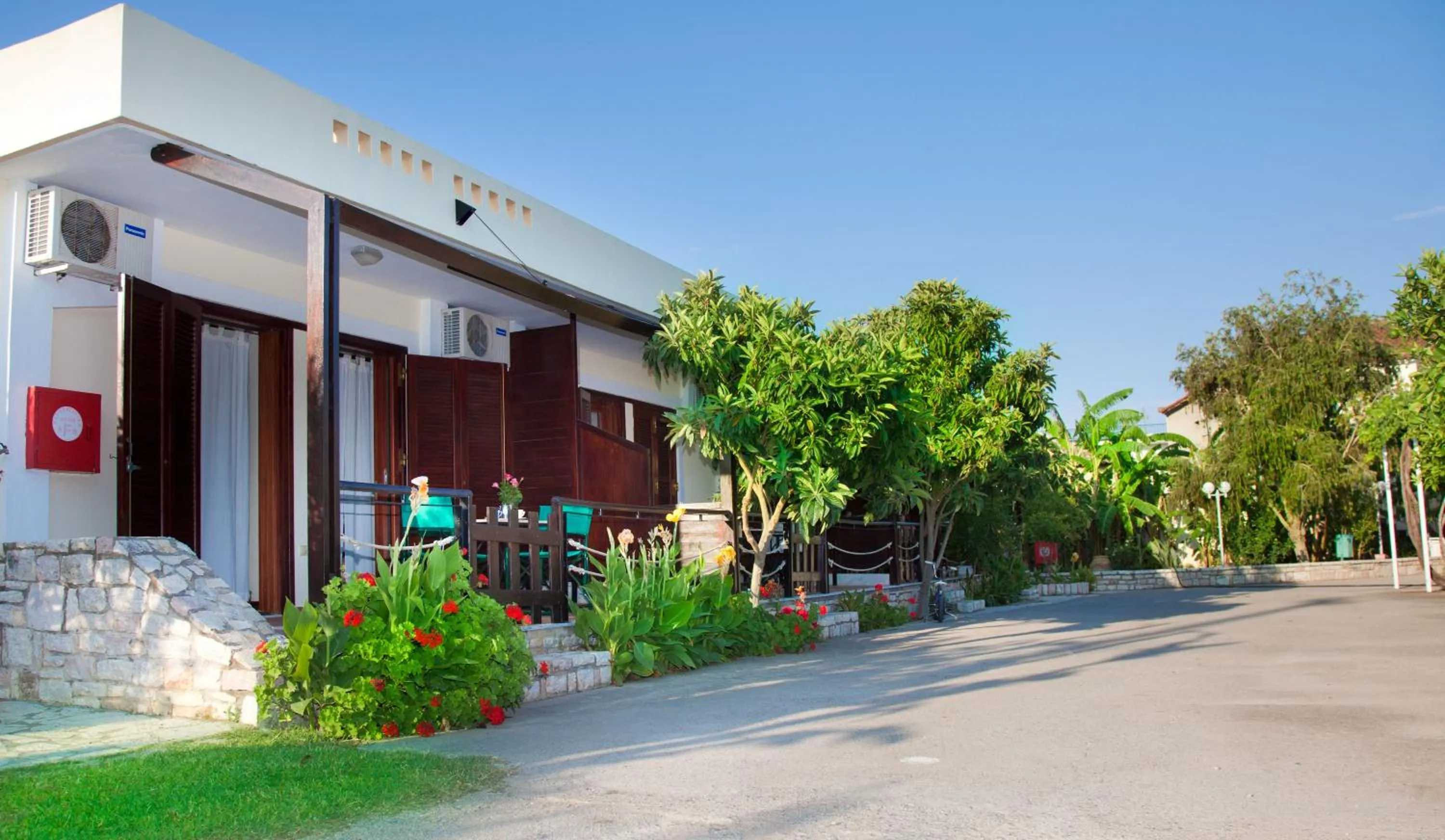 Facade/entrance in Akroyali Hotel & Villas