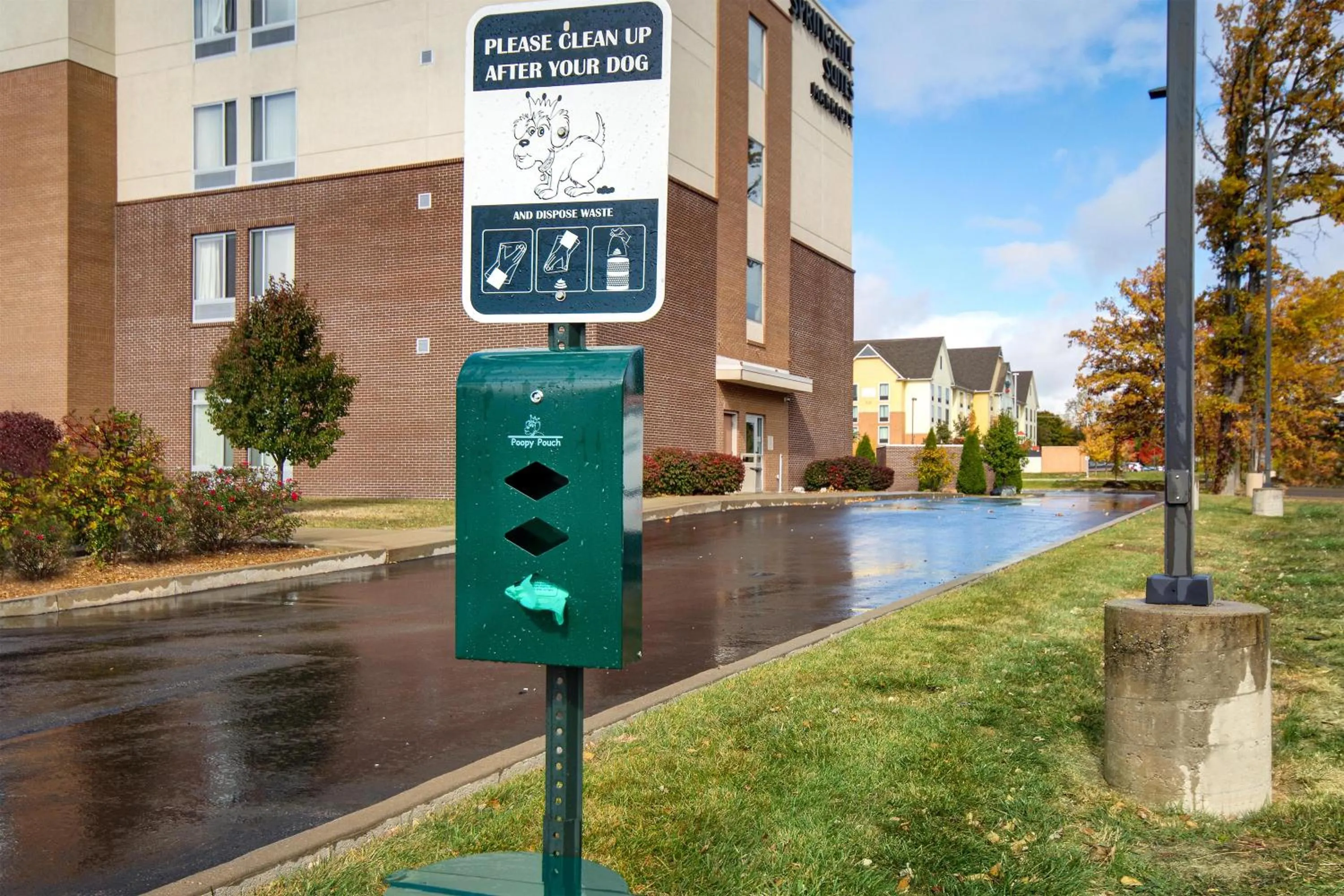 Property building in Hampton Inn & Suites Dayton-Vandalia