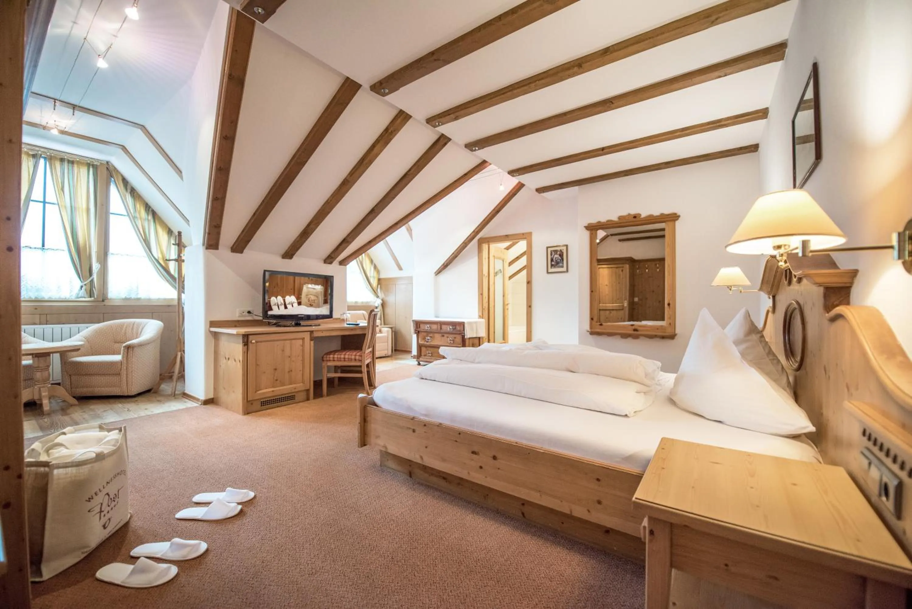 Bed in Die Post am Ortler