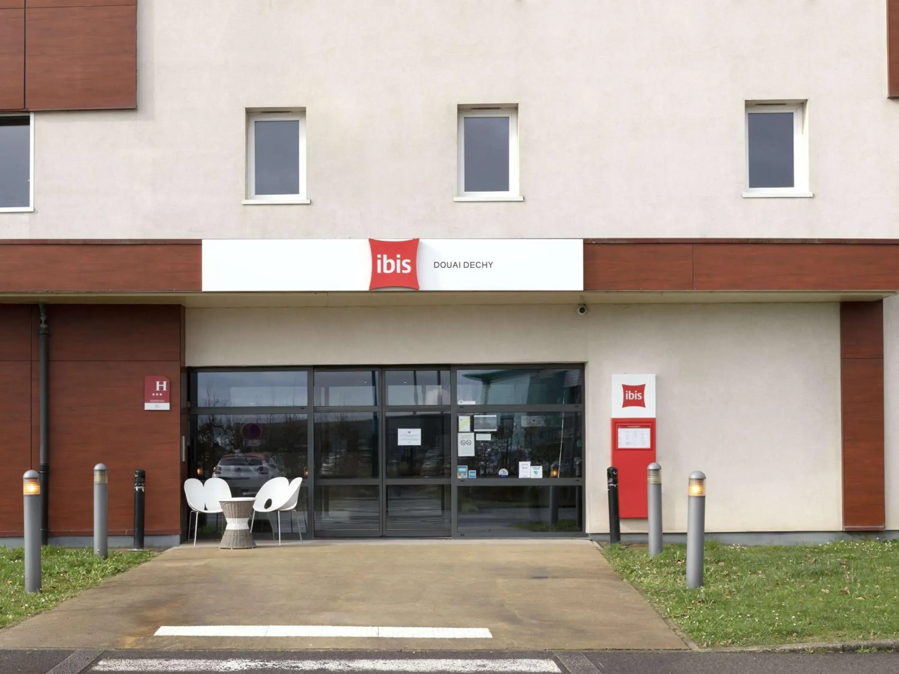 Property building in ibis Douai Dechy Property building in ibis Douai Dechy