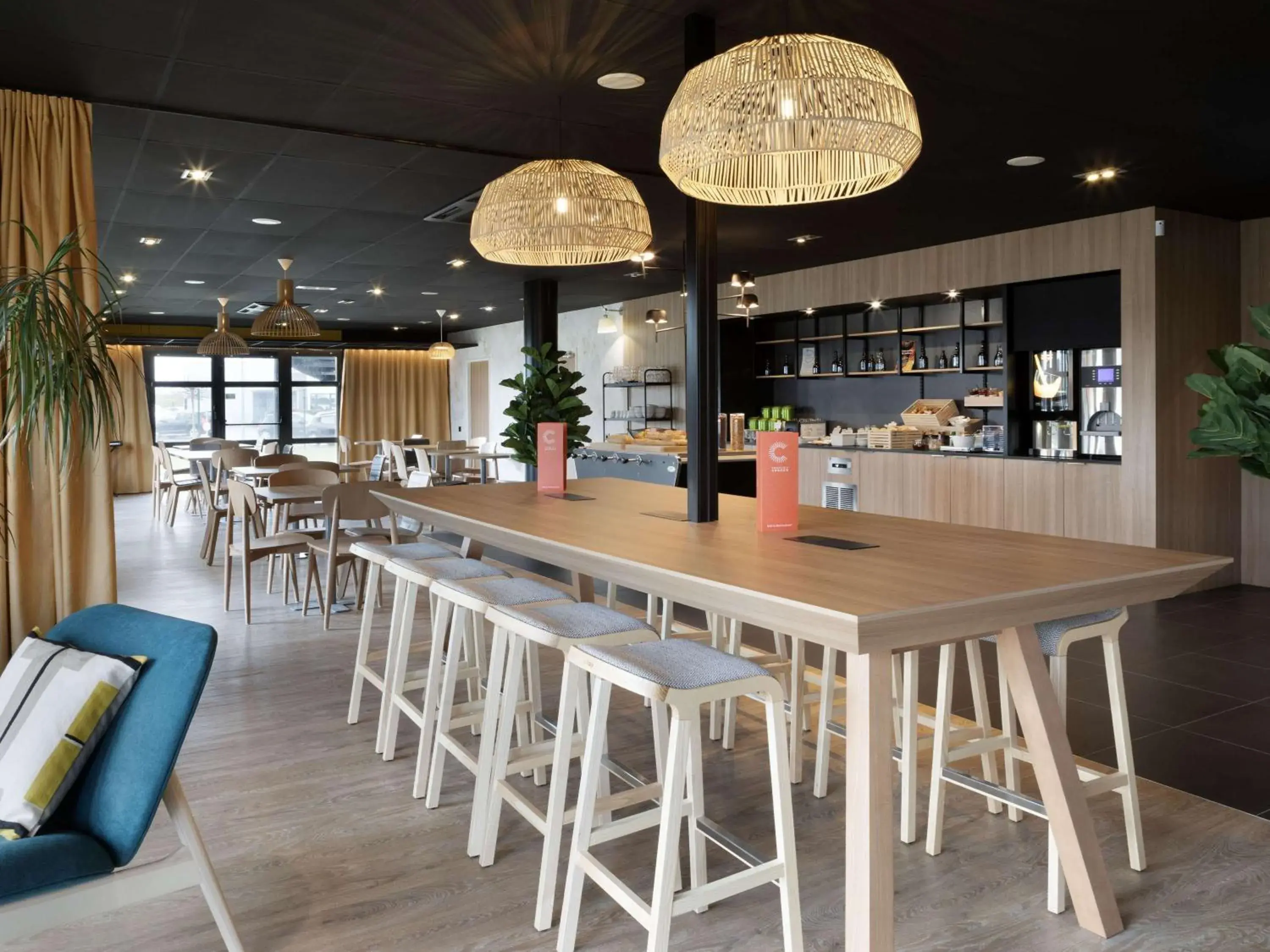 Restaurant/places to eat in ibis Douai Dechy Restaurant/places to eat in ibis Douai Dechy