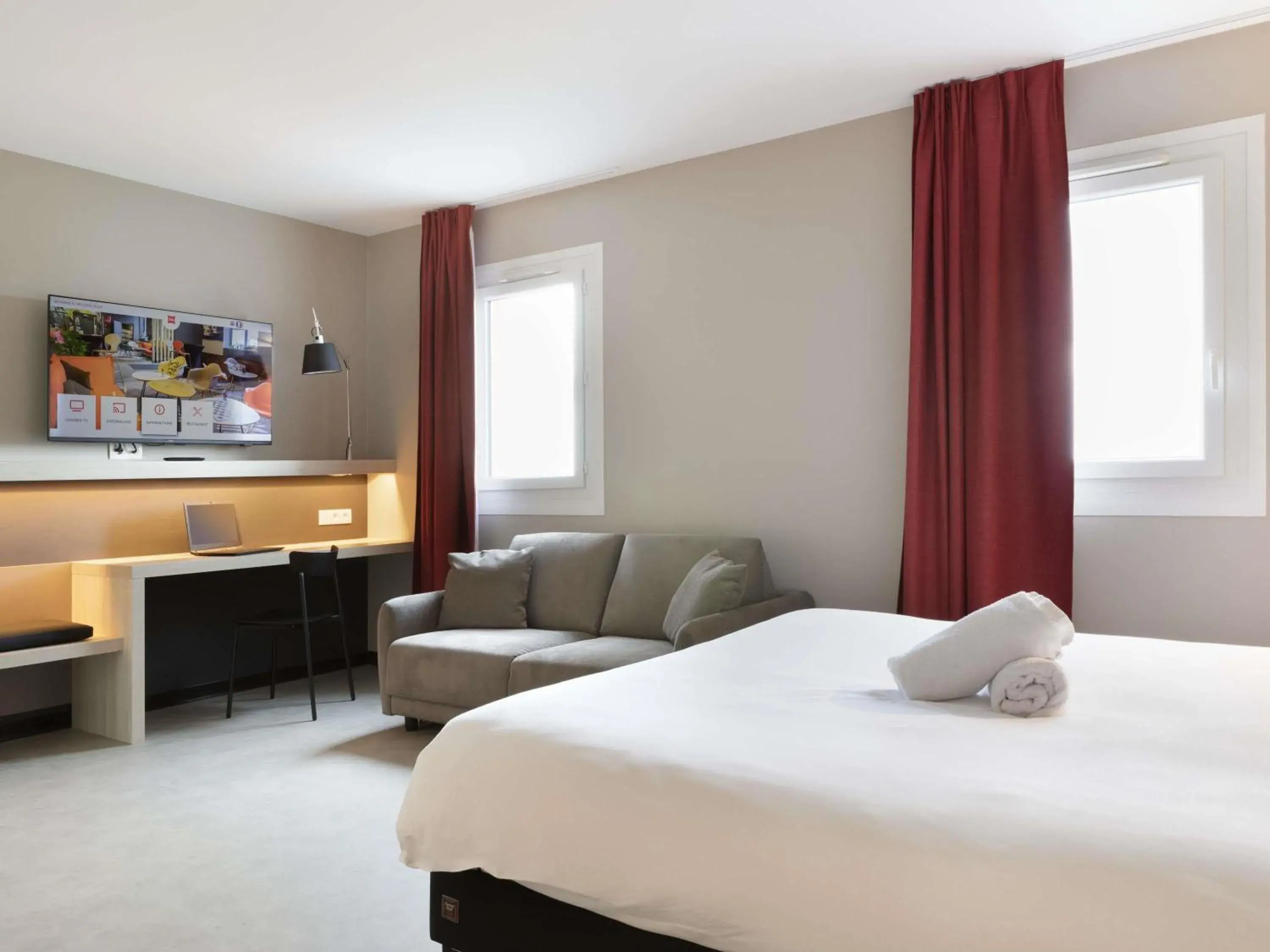 Bedroom, Bed in ibis Douai Dechy Bedroom, Bed in ibis Douai Dechy