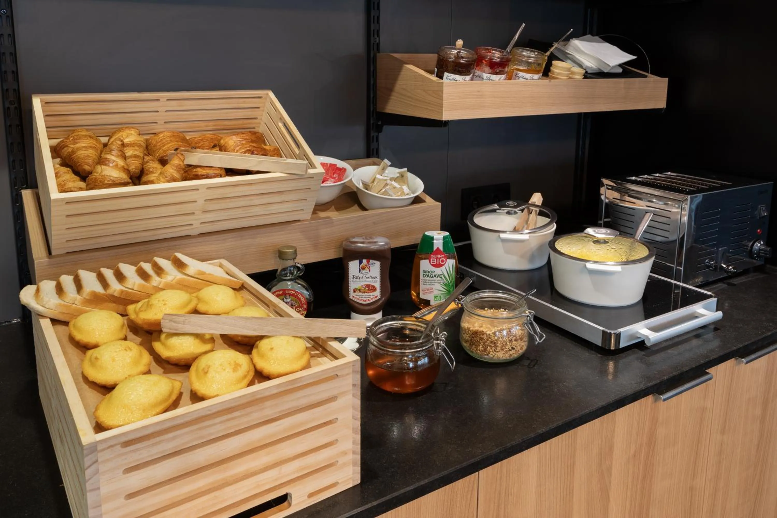 Breakfast in ibis Douai Dechy