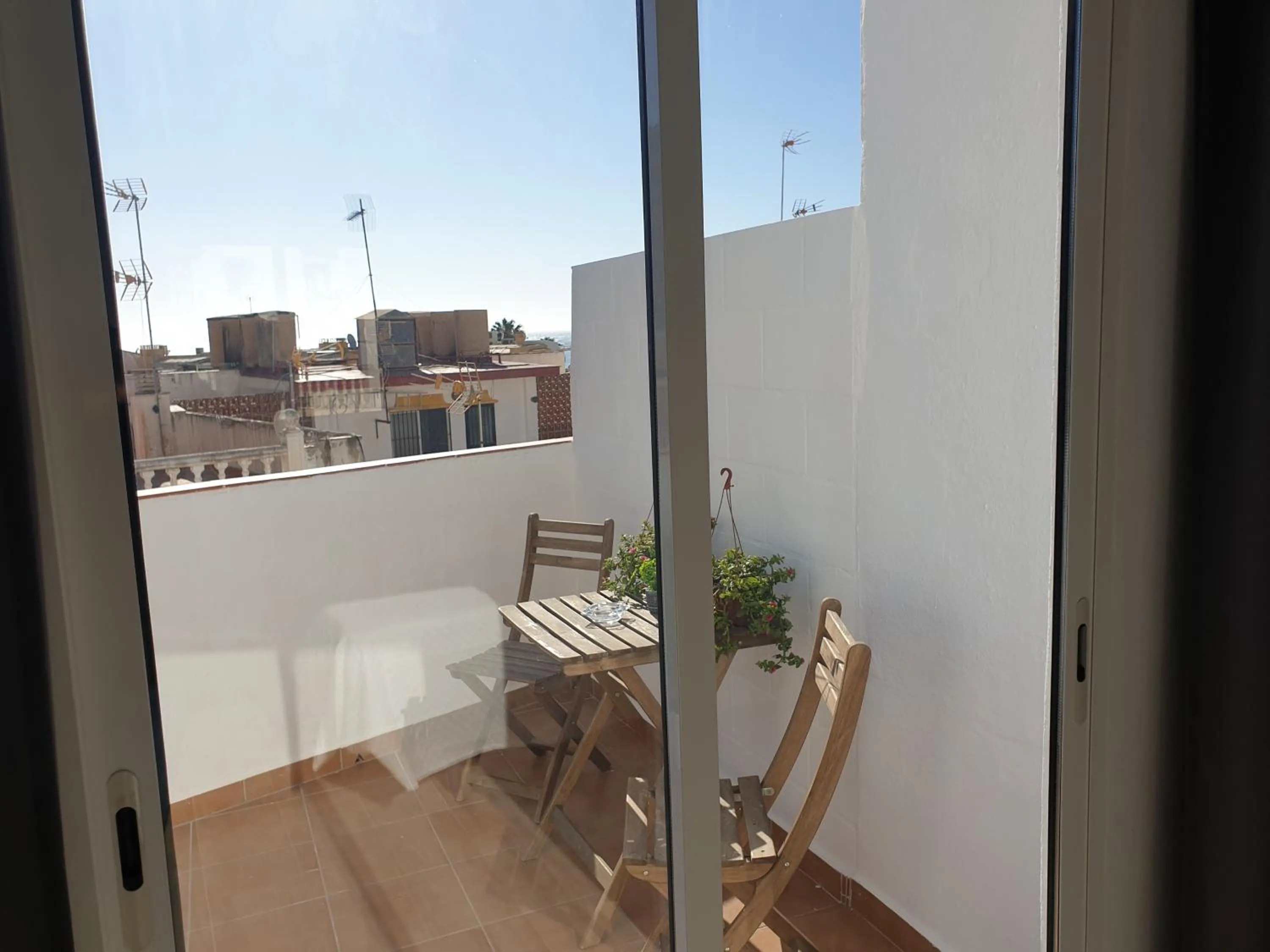 Balcony/Terrace in Micaela Charming Hostal