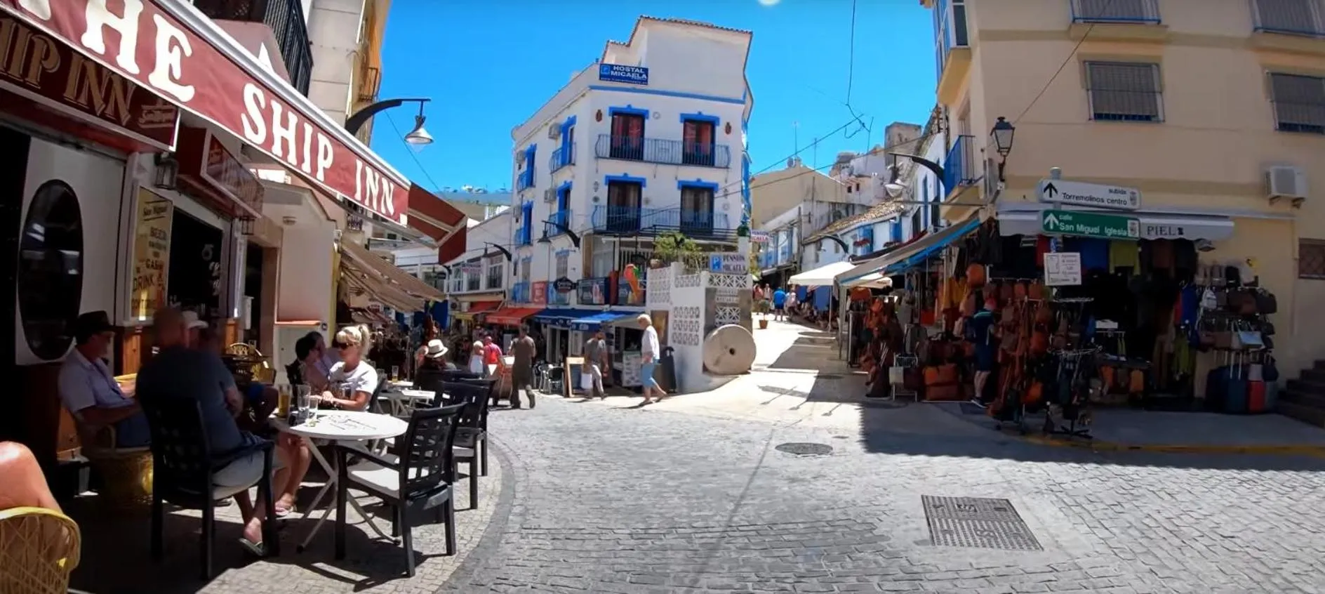 Day in Micaela Charming Hostal