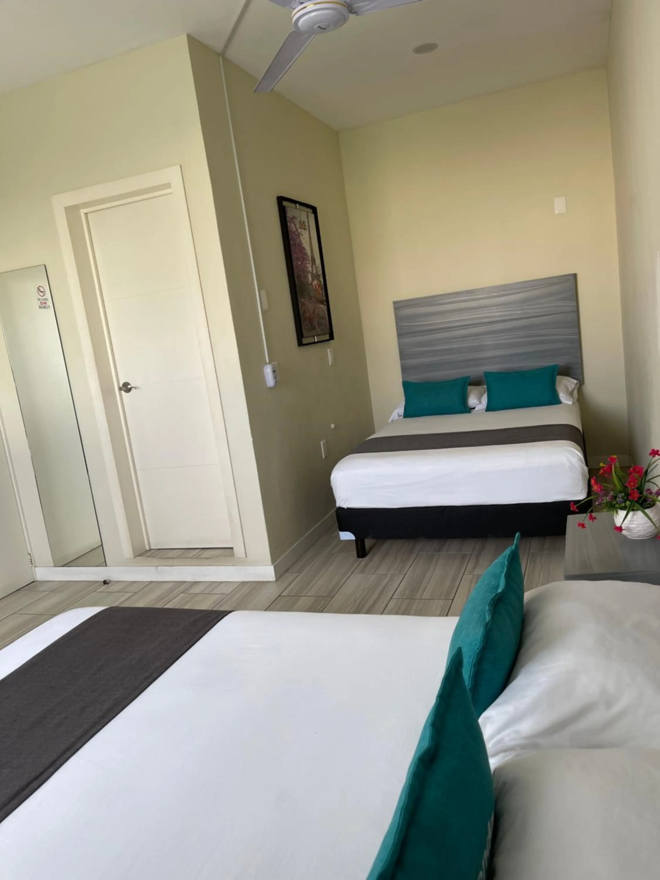 Bed in Constanza Loft