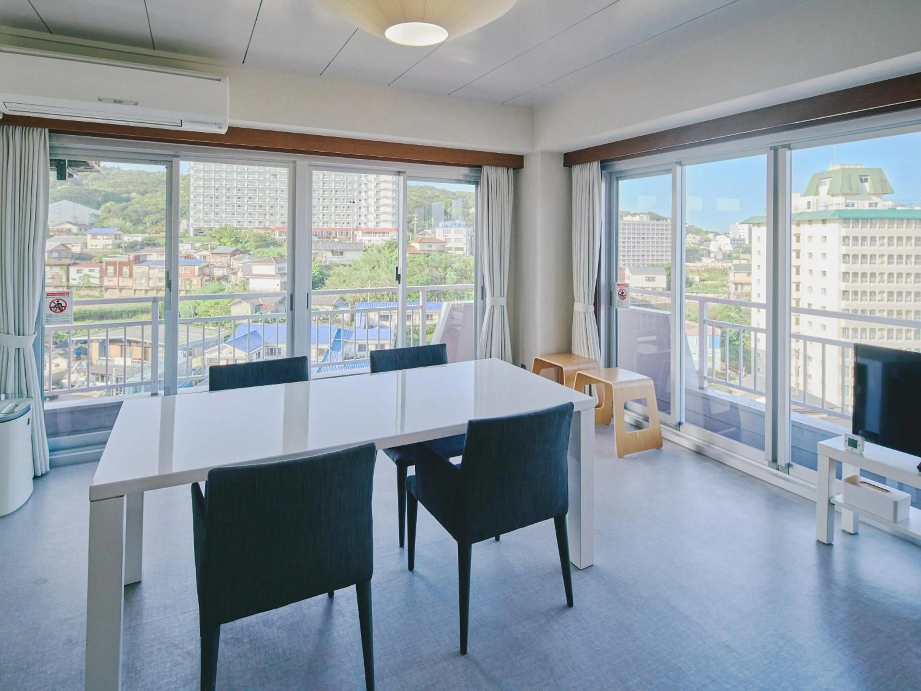 Living room in Guest Living Mu Nanki Shirahama