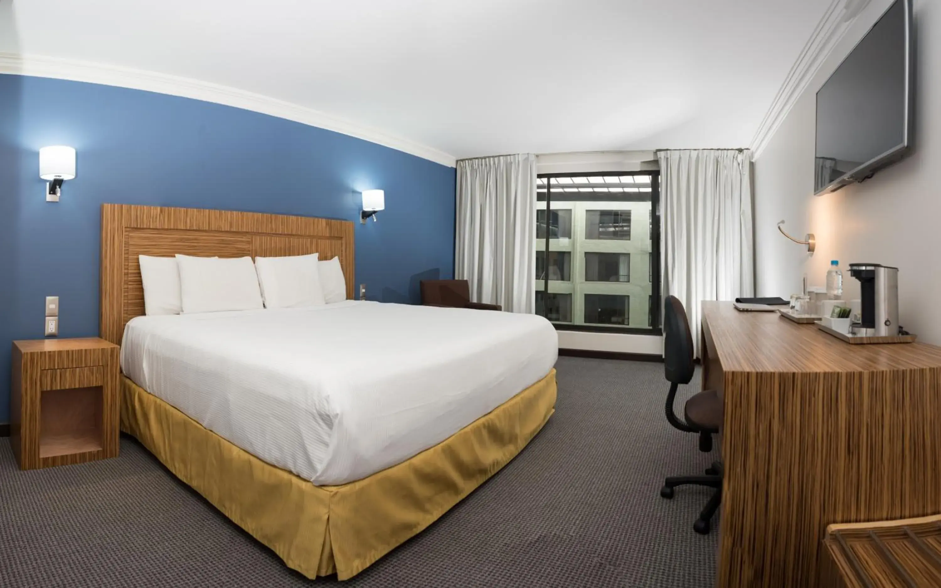 Photo of the whole room, Bed in Radisson Hotel & Convention Center Toluca Photo of the whole room, Bed in Radisson Hotel & Convention Center Toluca