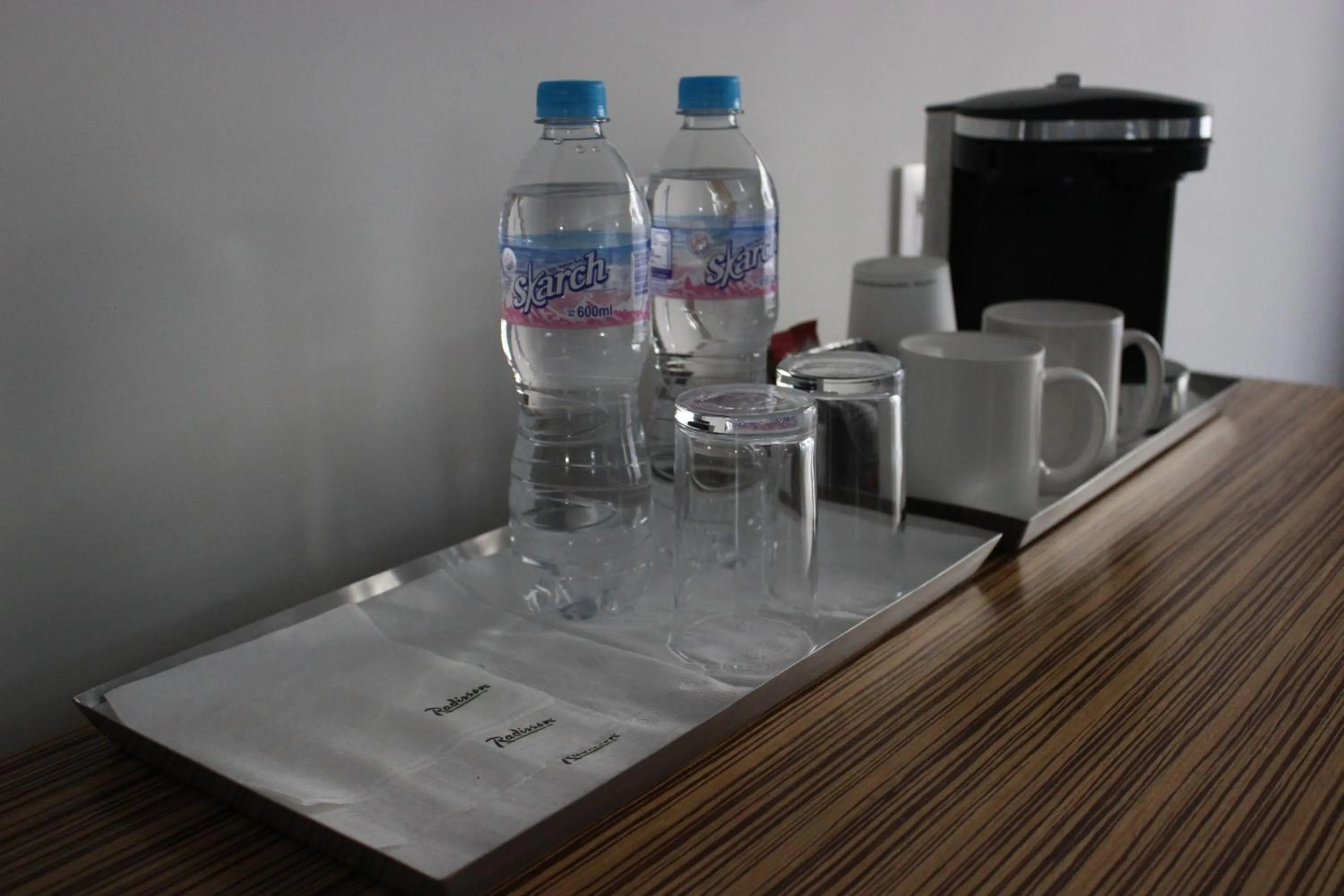 Coffee/tea facilities in Radisson Hotel & Convention Center Toluca