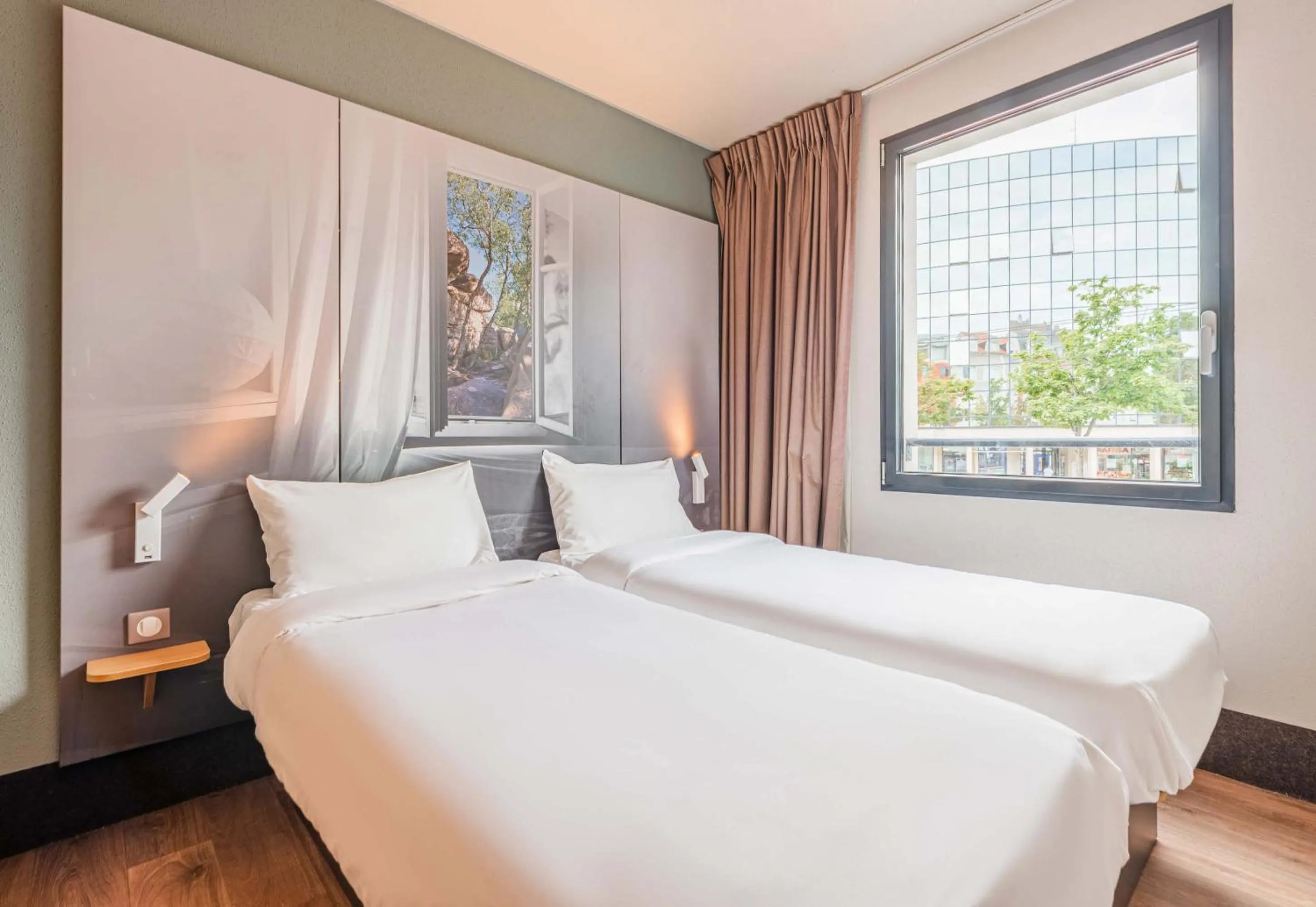 Bedroom, Bed in B&B HOTEL Mulhouse Centre