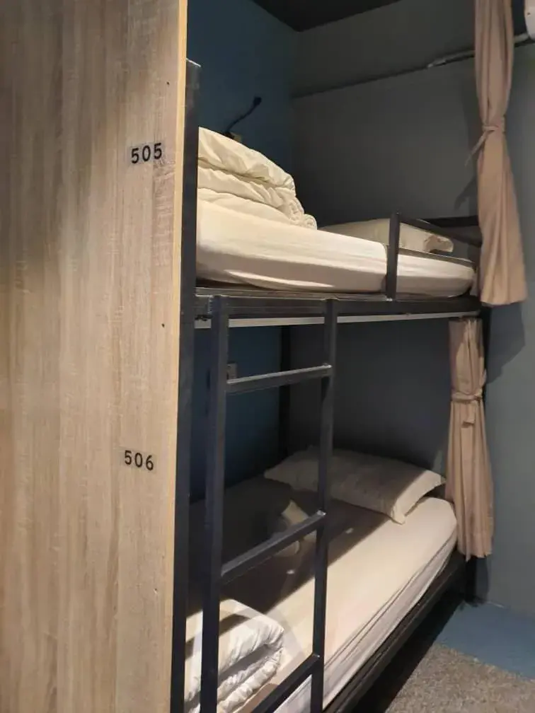 Bed in Vibrant Hostel Bed in Vibrant Hostel