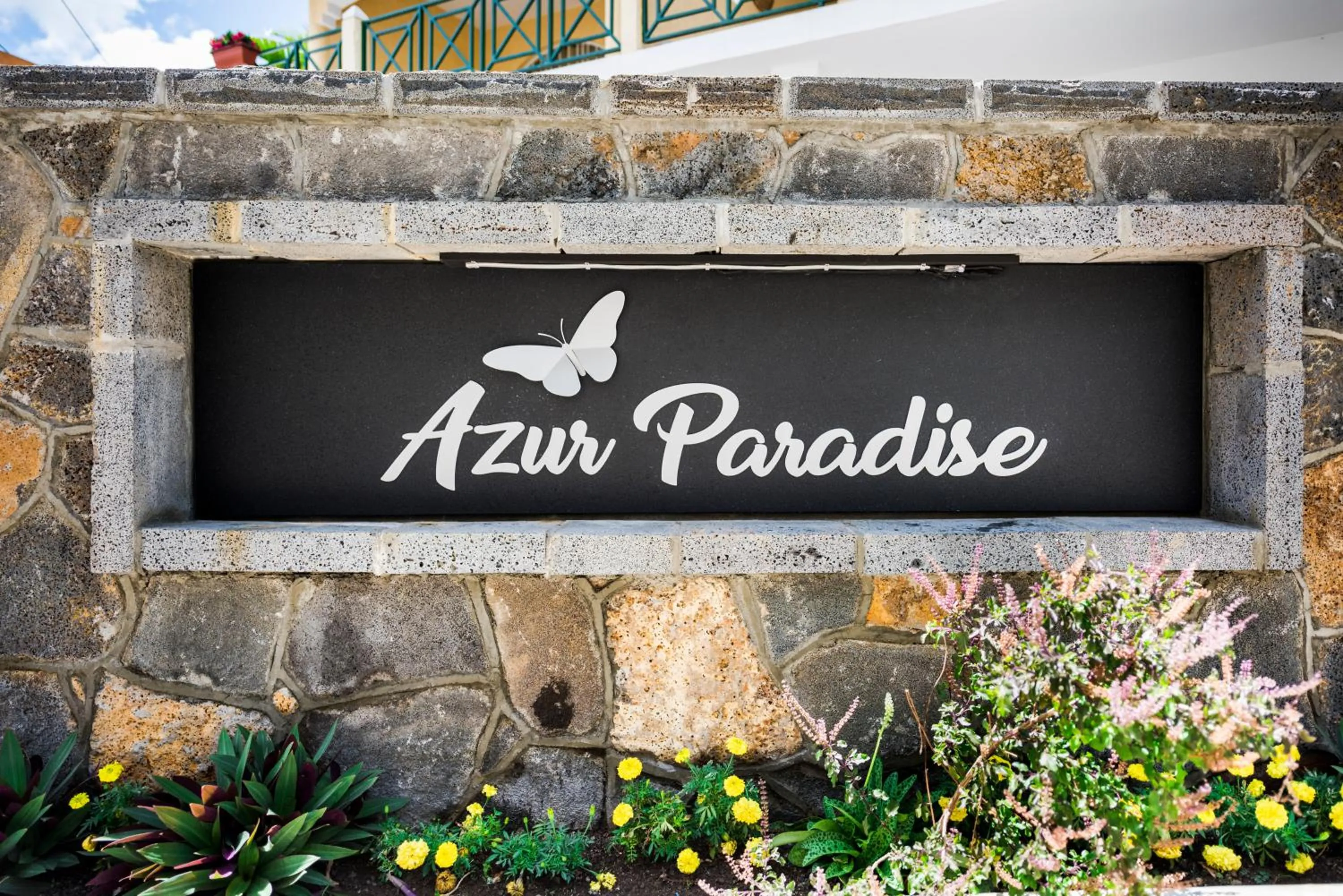 Property building in Azur Paradise