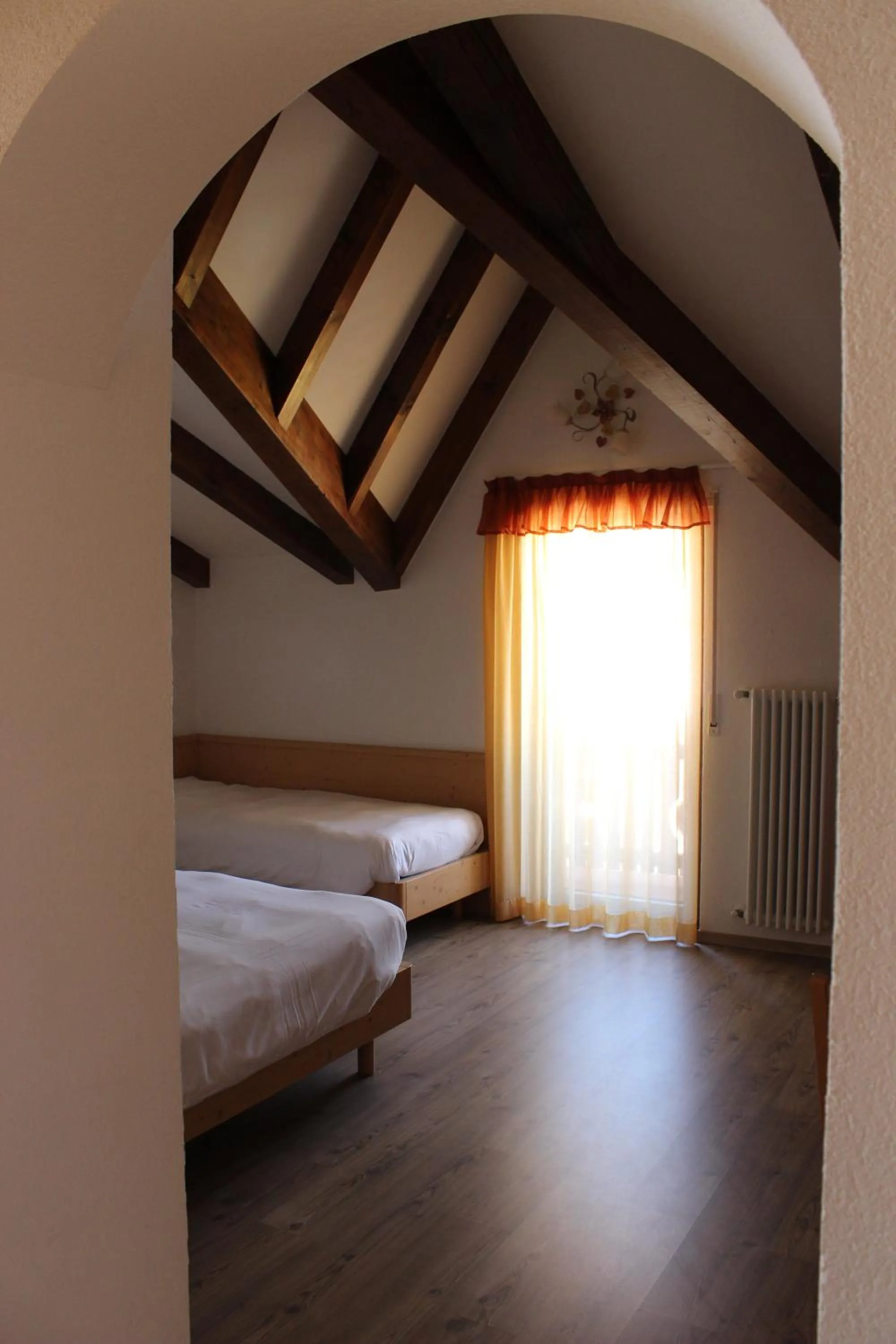 Photo of the whole room, Bed in Hotel Rosa Alpina