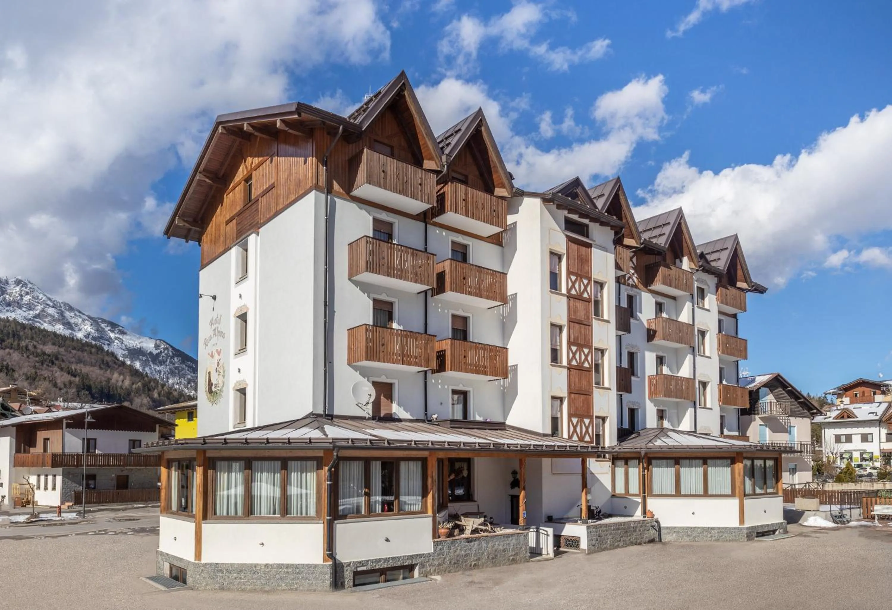 Property building in Hotel Rosa Alpina