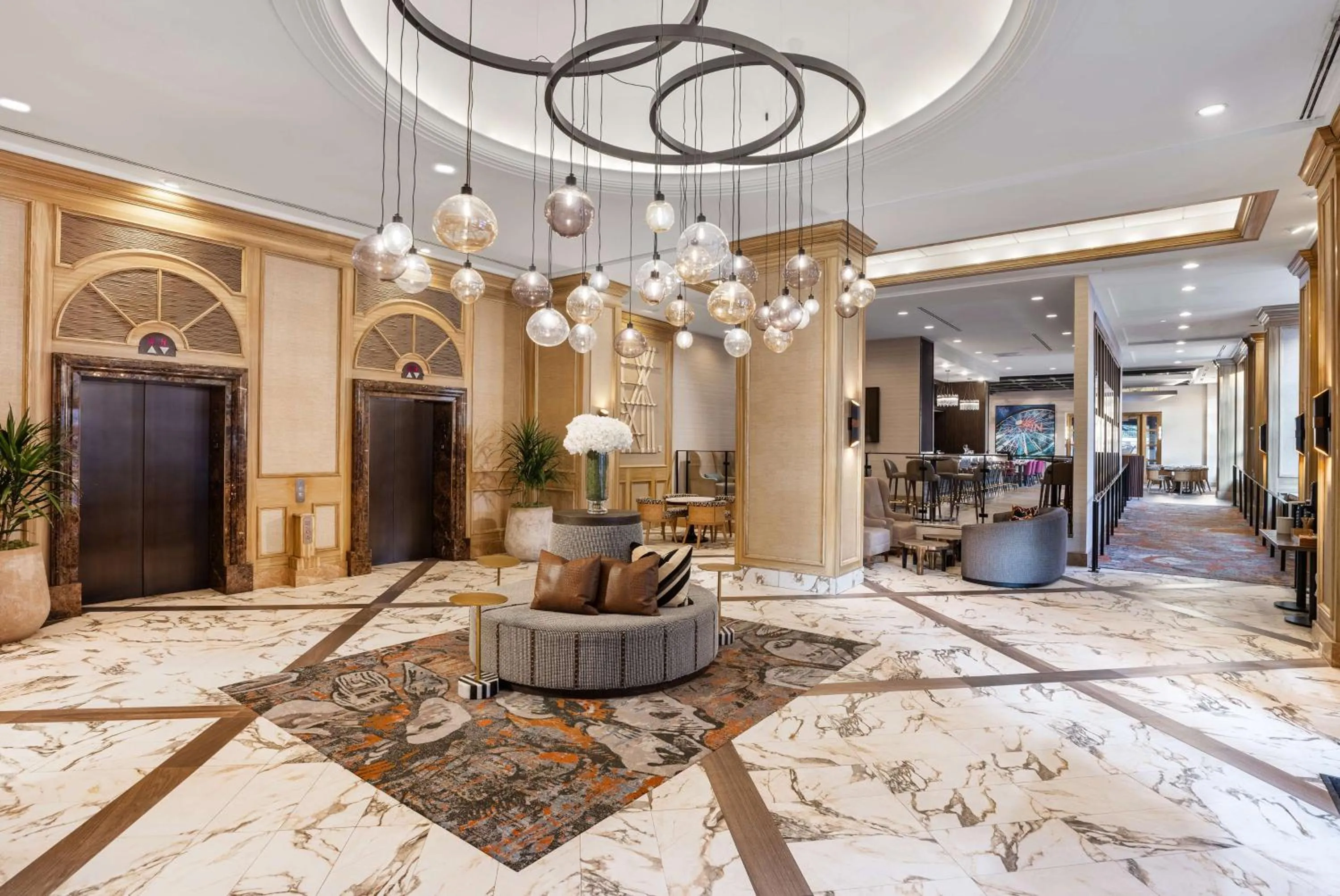 Lobby or reception in DoubleTree Suites by Hilton Austin Downtown Capitol