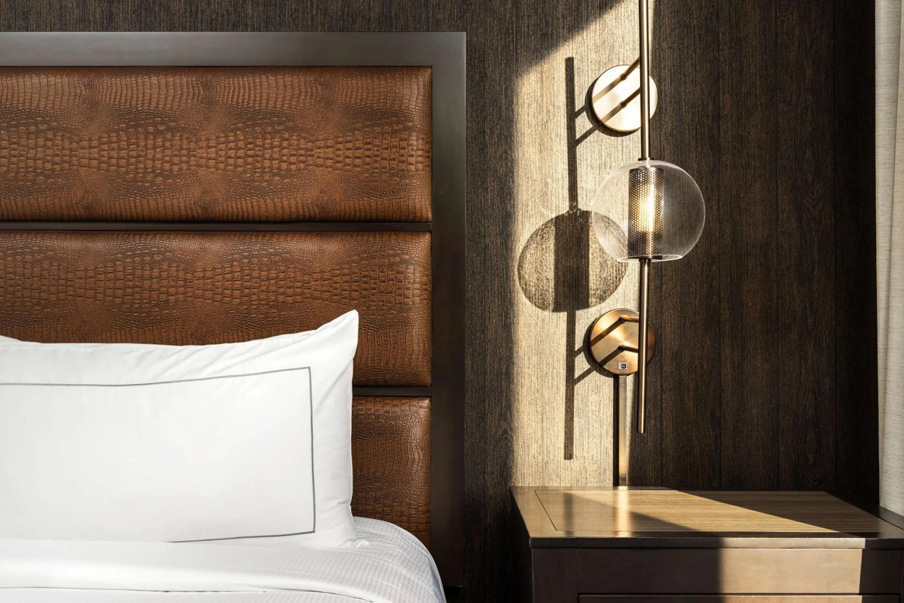 Bed in DoubleTree Suites by Hilton Austin Downtown Capitol