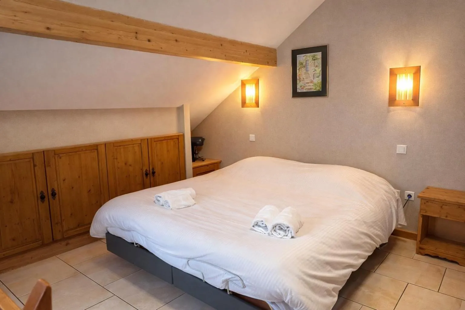 Bedroom, Bed in Hôtel Résidence La Maison par Les Pins Sylvestres Amnéville les Thermes