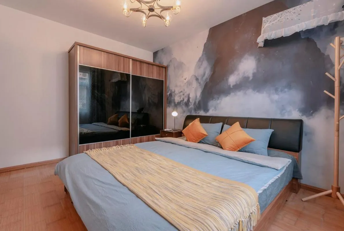 Bed in Xi’an Beilin·Xiaozhai· Locals Apartment 00178070