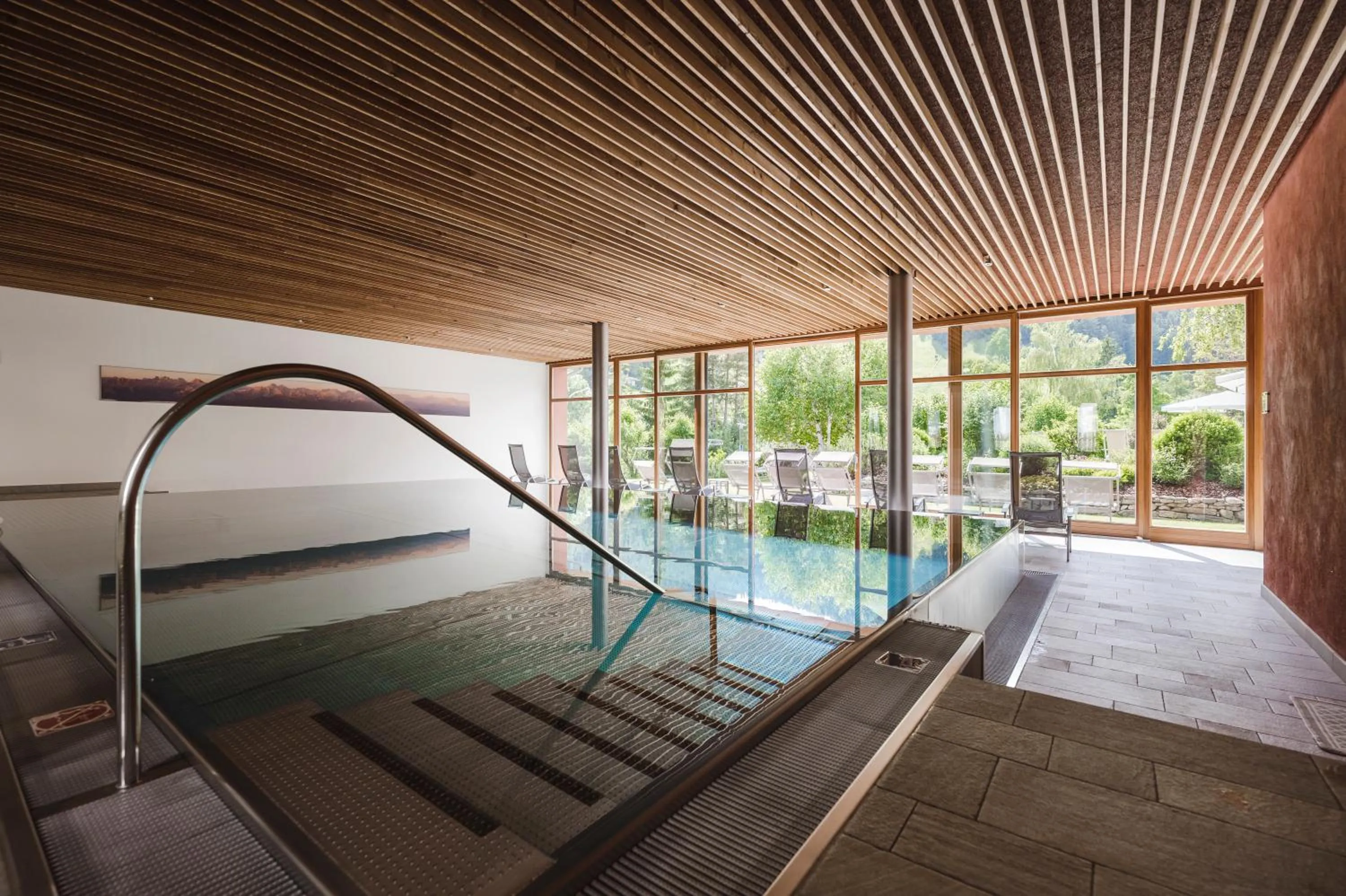 Swimming pool in Hotel Monte Sella