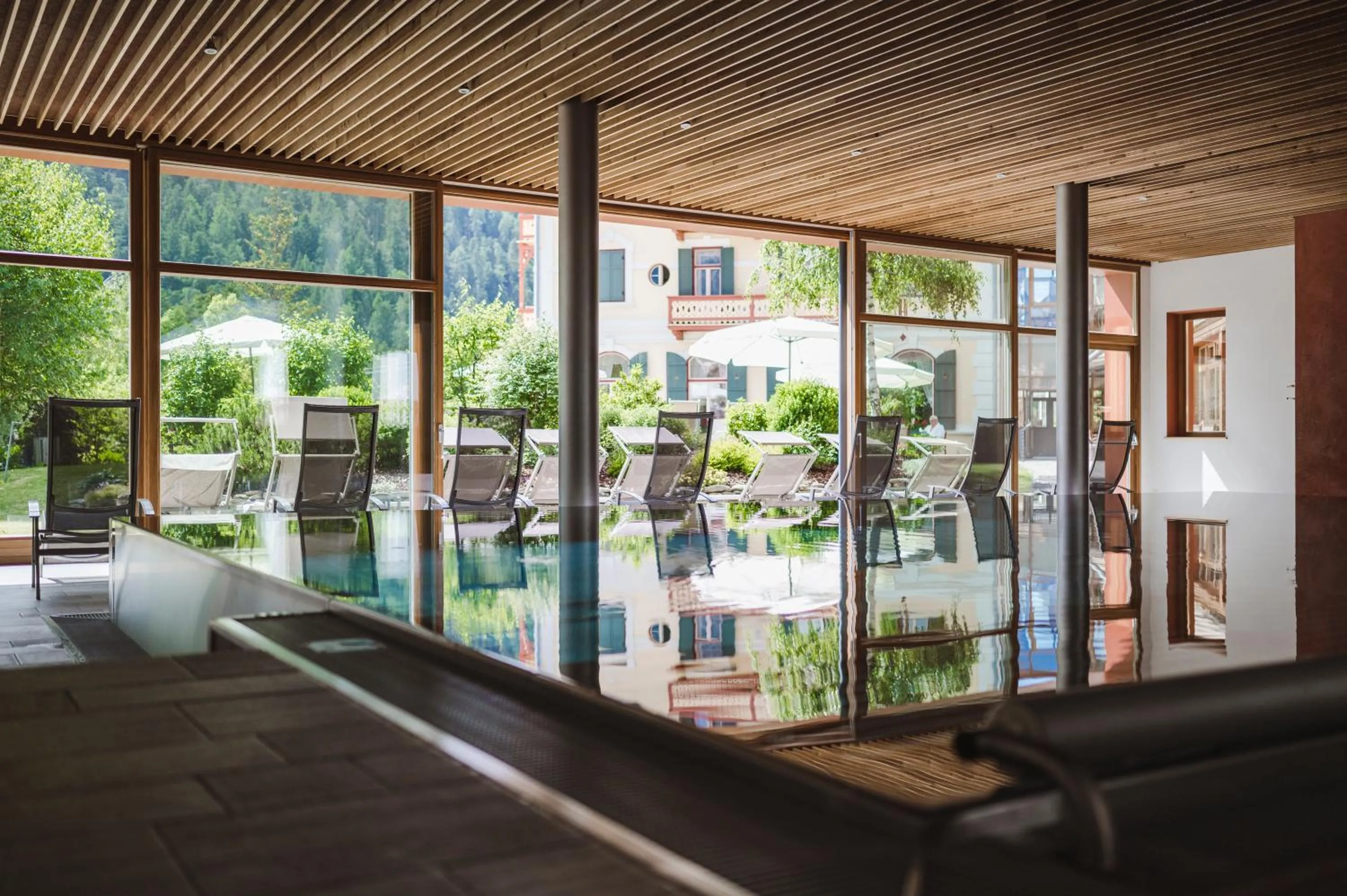Swimming pool in Hotel Monte Sella