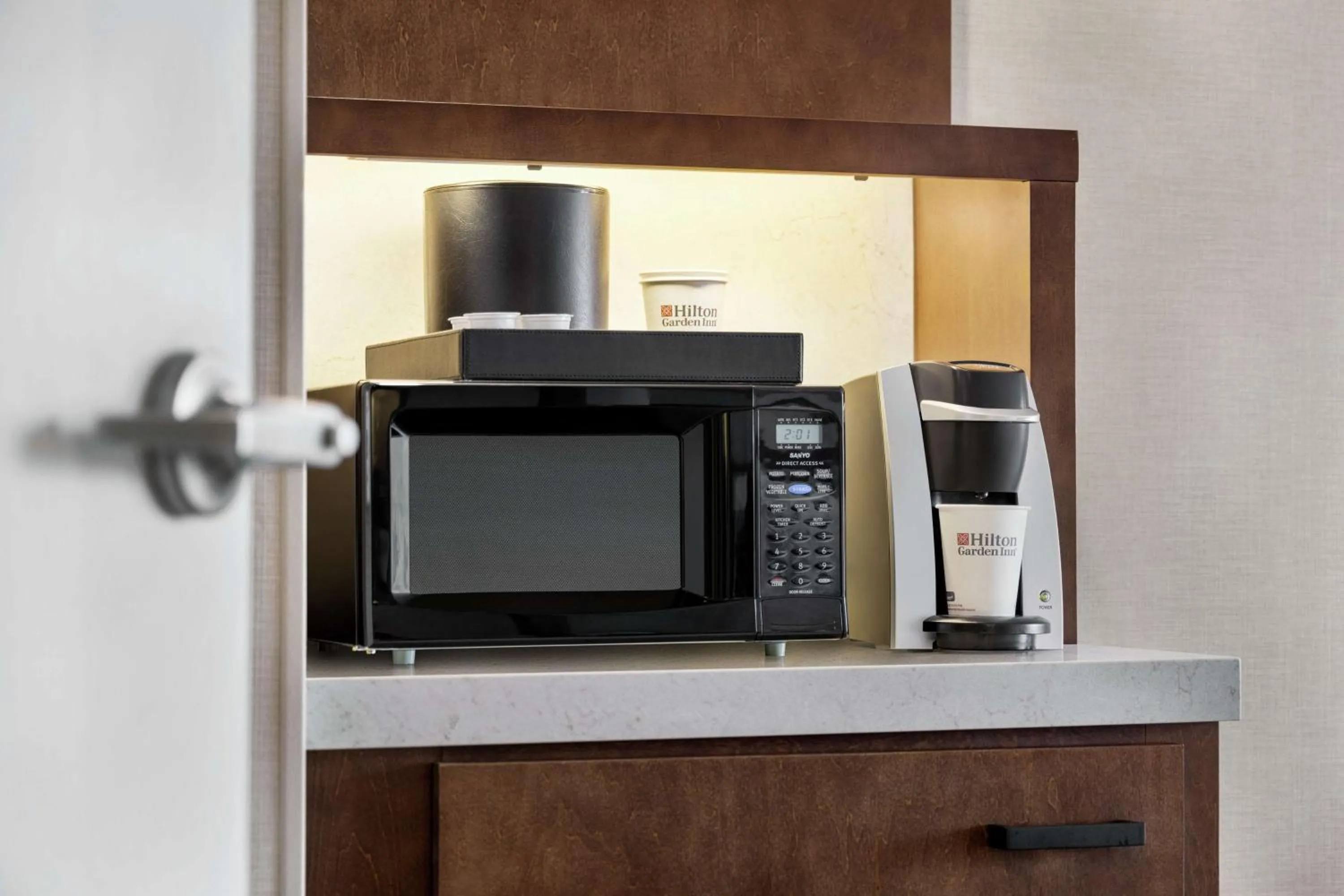 Bedroom in Hilton Garden Inn Carlsbad Beach