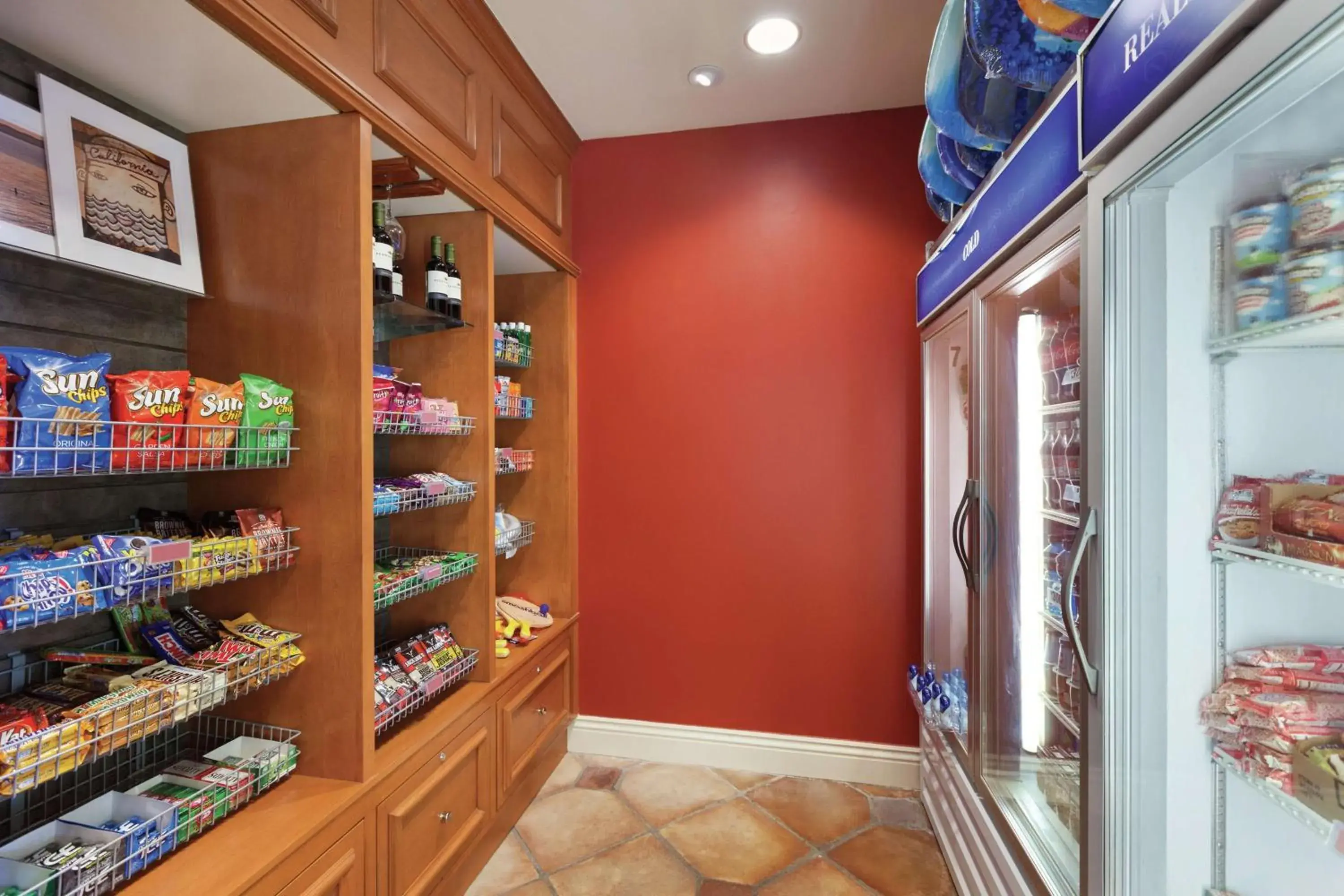 Restaurant/places to eat in Hilton Garden Inn Carlsbad Beach Restaurant/places to eat in Hilton Garden Inn Carlsbad Beach