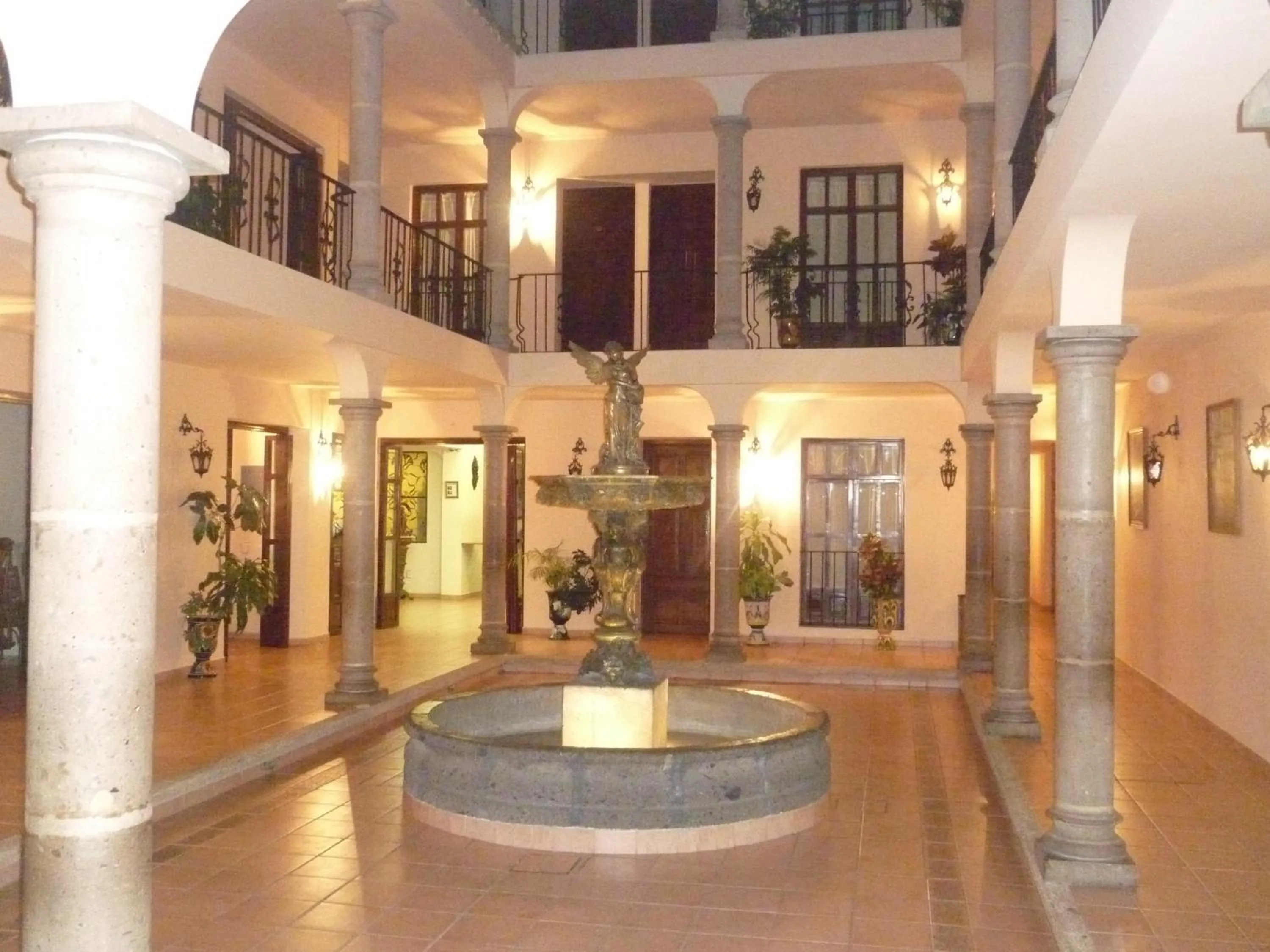 Swimming Pool in Hotel Hacienda de los Ángeles by Rotamundos